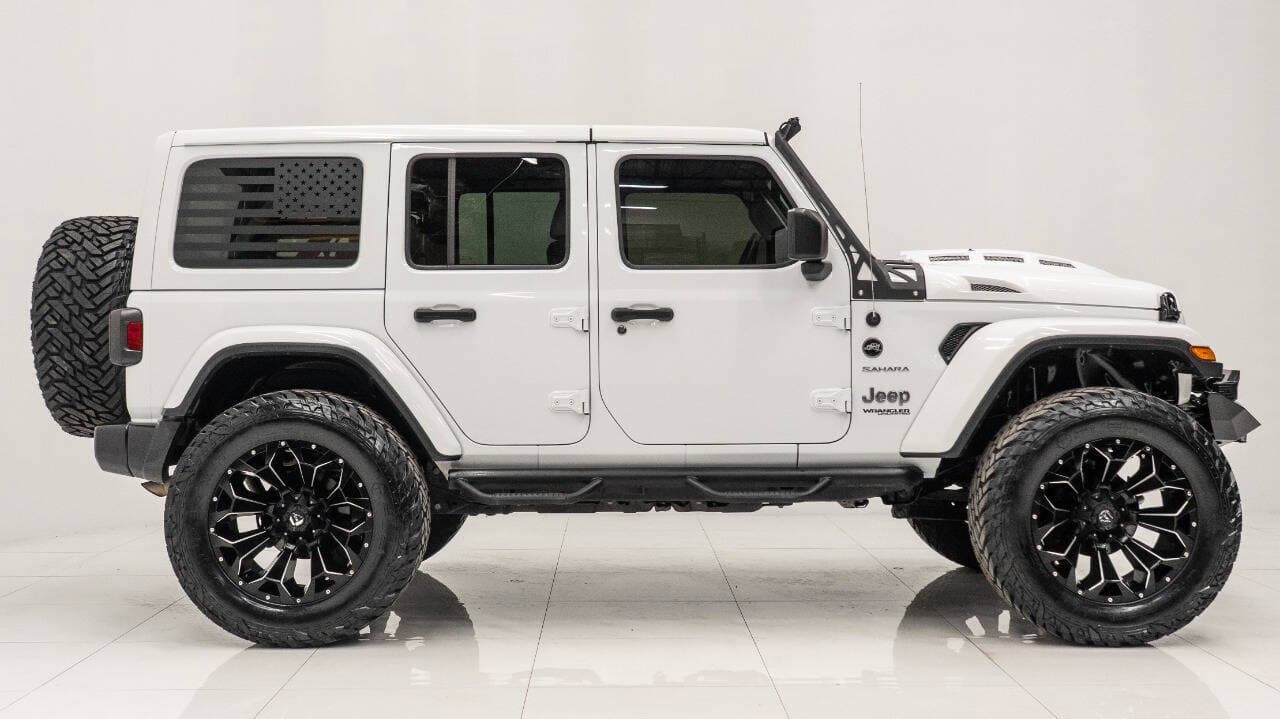 2020 JEEP WRANGLER in White, photo 5 of 23