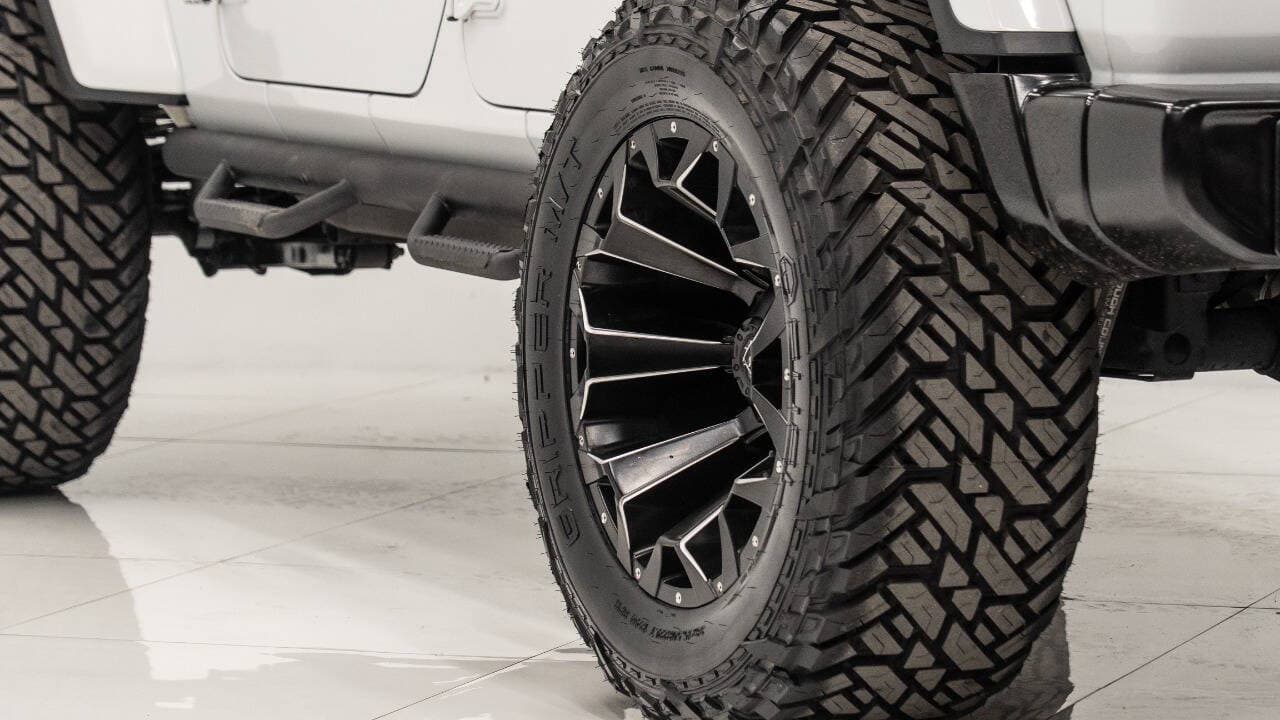 2020 JEEP WRANGLER in White, photo 9 of 23