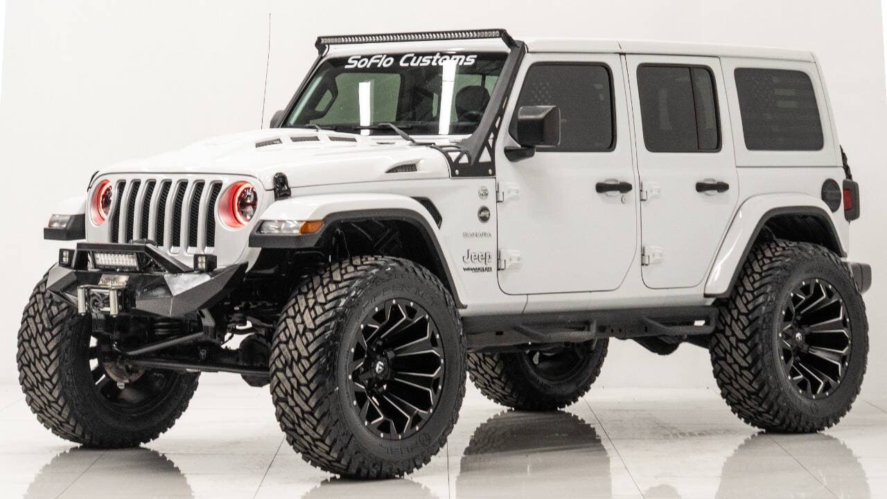 2020 JEEP WRANGLER in White, photo 13 of 23
