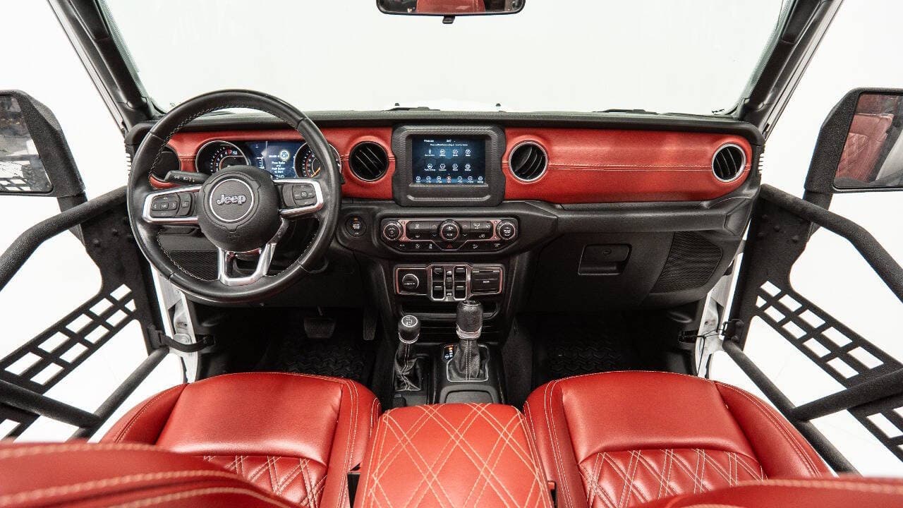 2020 JEEP WRANGLER in White, photo 2 of 23