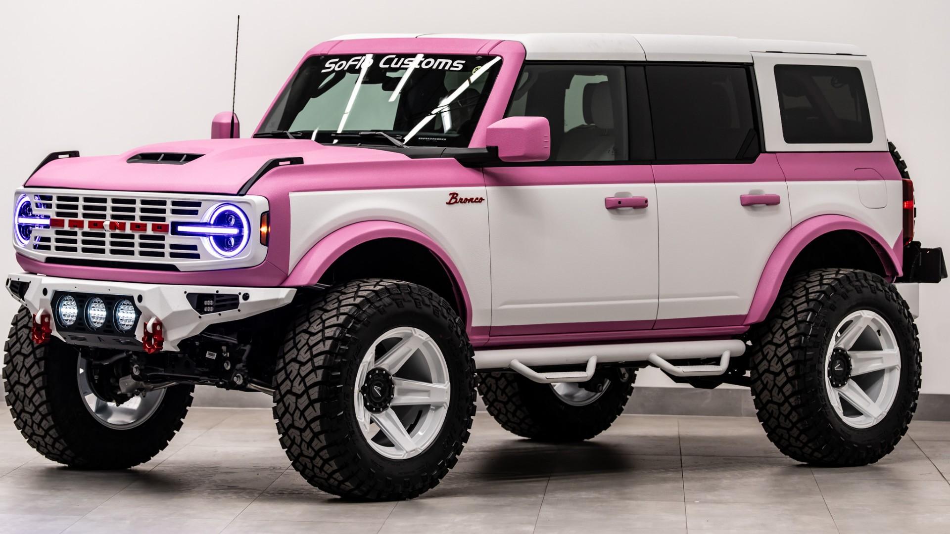 2025 FORD BRONCO in Pink, photo 17 of 53