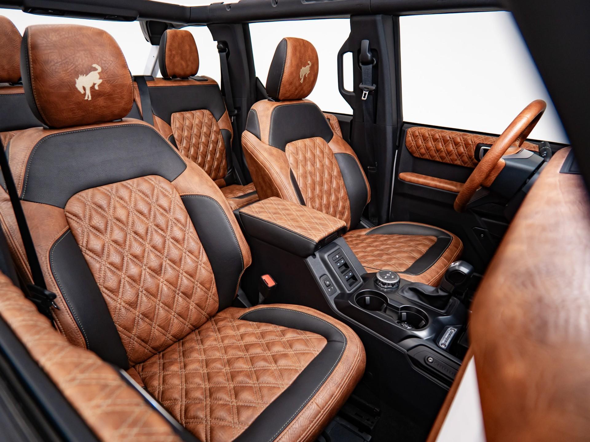 2025 FORD BRONCO 4X4 in Green, photo 20 of 60