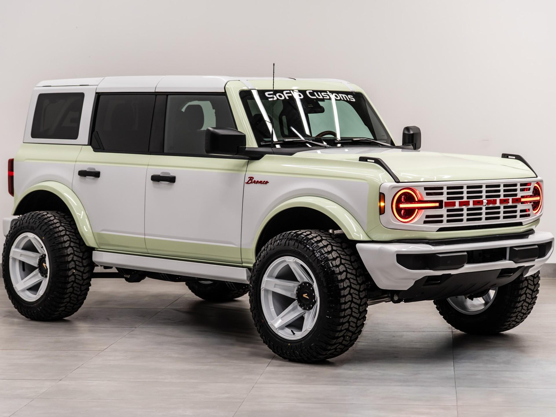 2025 FORD BRONCO 4X4 in Green, photo 6 of 60