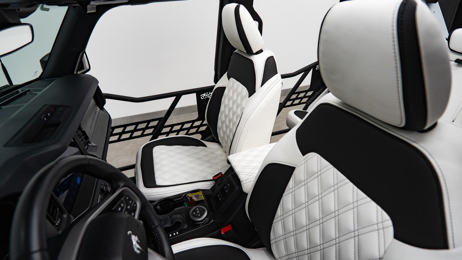 2025 FORD BRONCO in White, photo 36 of 45
