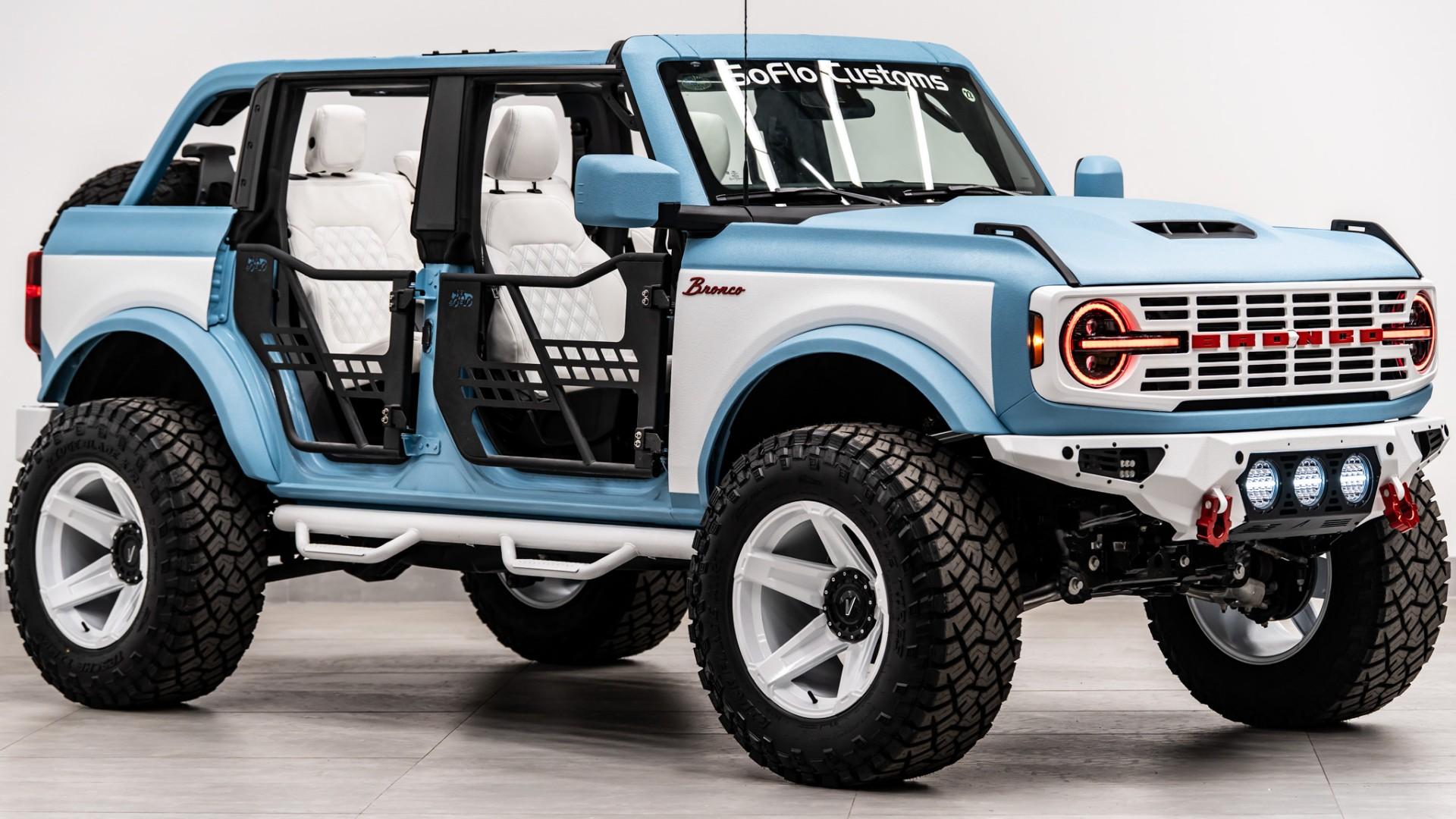 2025 FORD BRONCO in Baby Blue, photo 26 of 48