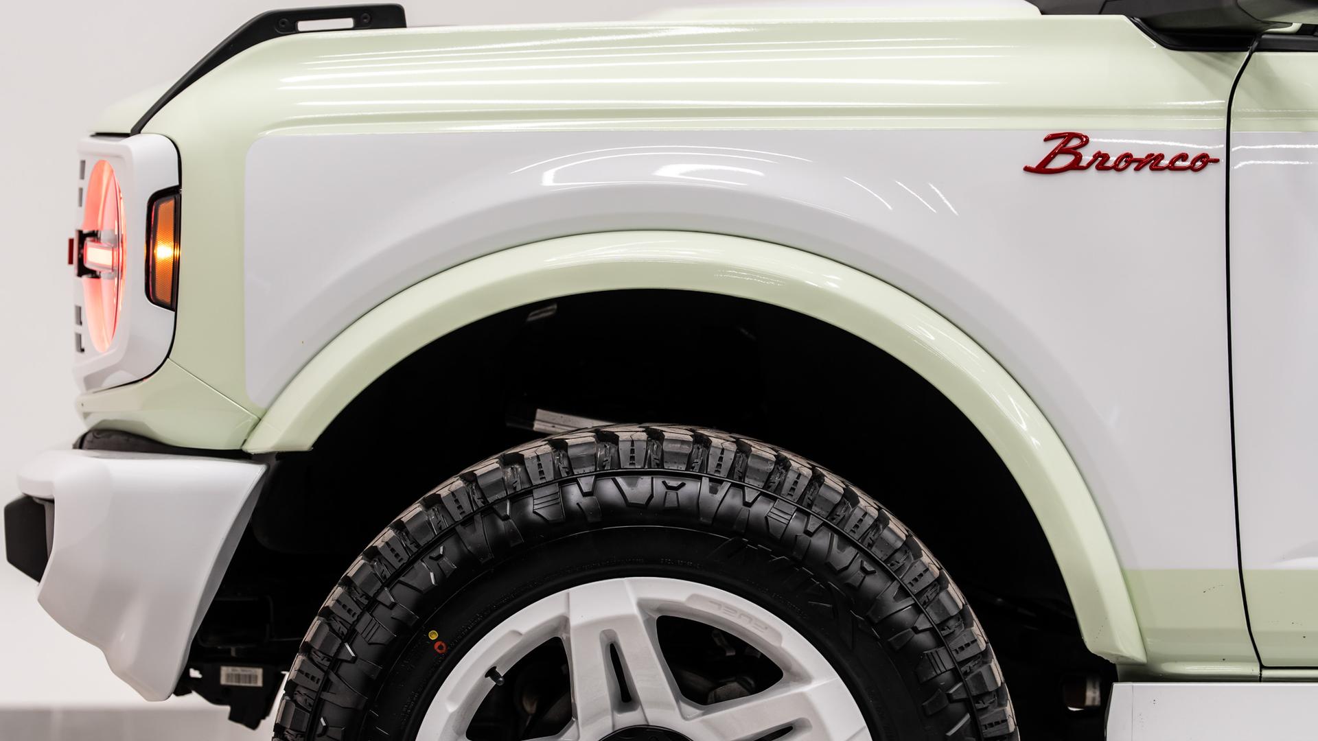2025 FORD BRONCO in Green, photo 60 of 60