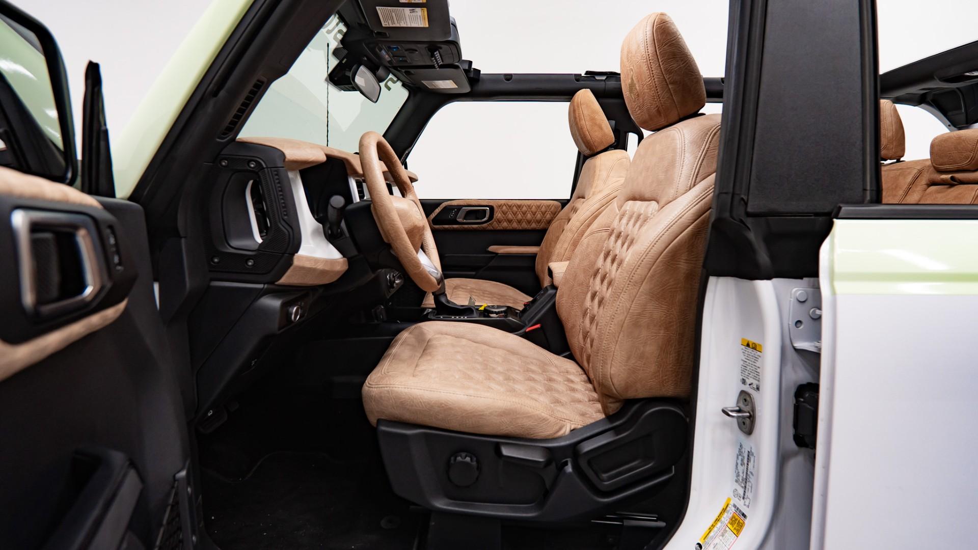 2025 FORD BRONCO in Green, photo 27 of 60