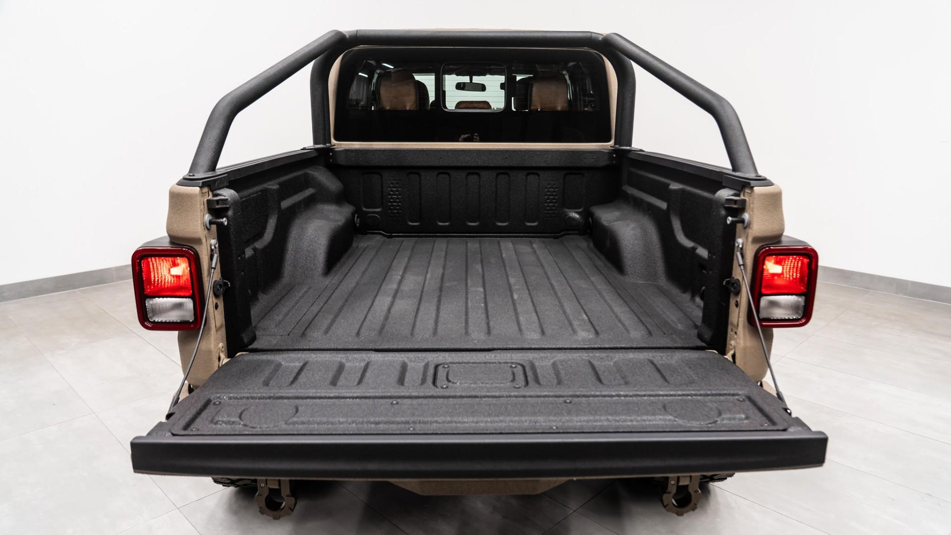 2026 JEEP GLADIATOR in Tan, photo 10 of 60