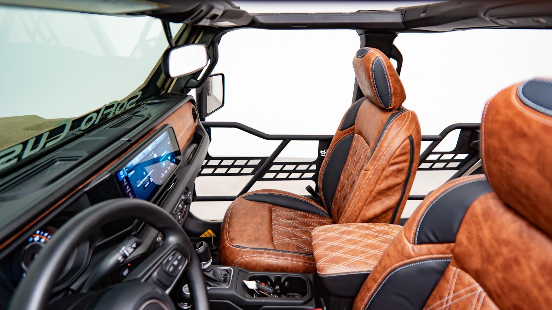 2026 JEEP GLADIATOR in Tan, photo 43 of 60