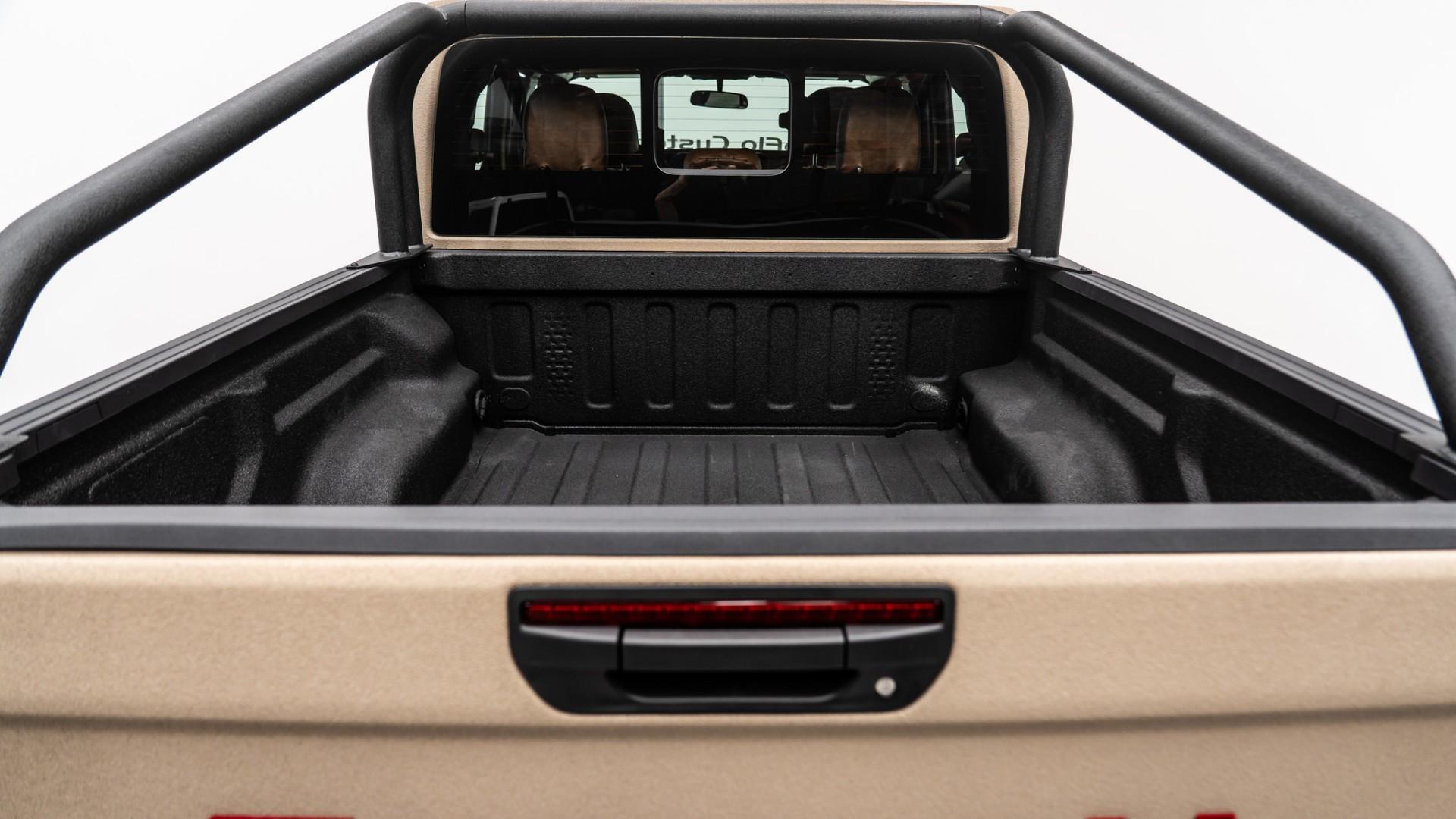 2026 JEEP GLADIATOR in Tan, photo 11 of 60