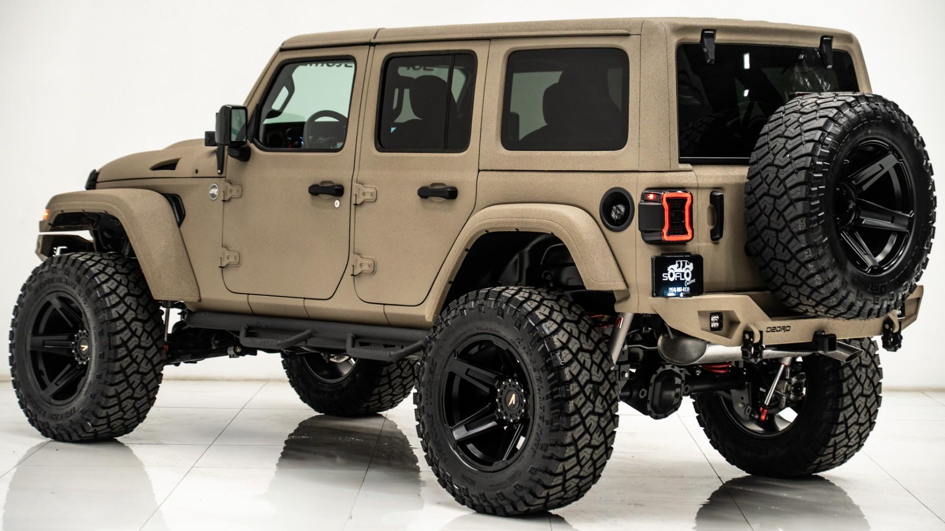 2026 JEEP WRANGLER in Tan, photo 13 of 25