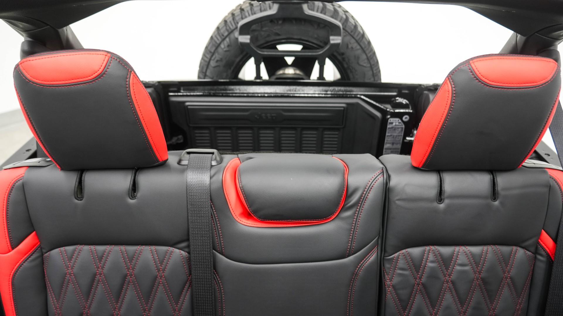 2026 JEEP WRANGLER 4X4 in Black, photo 50 of 55