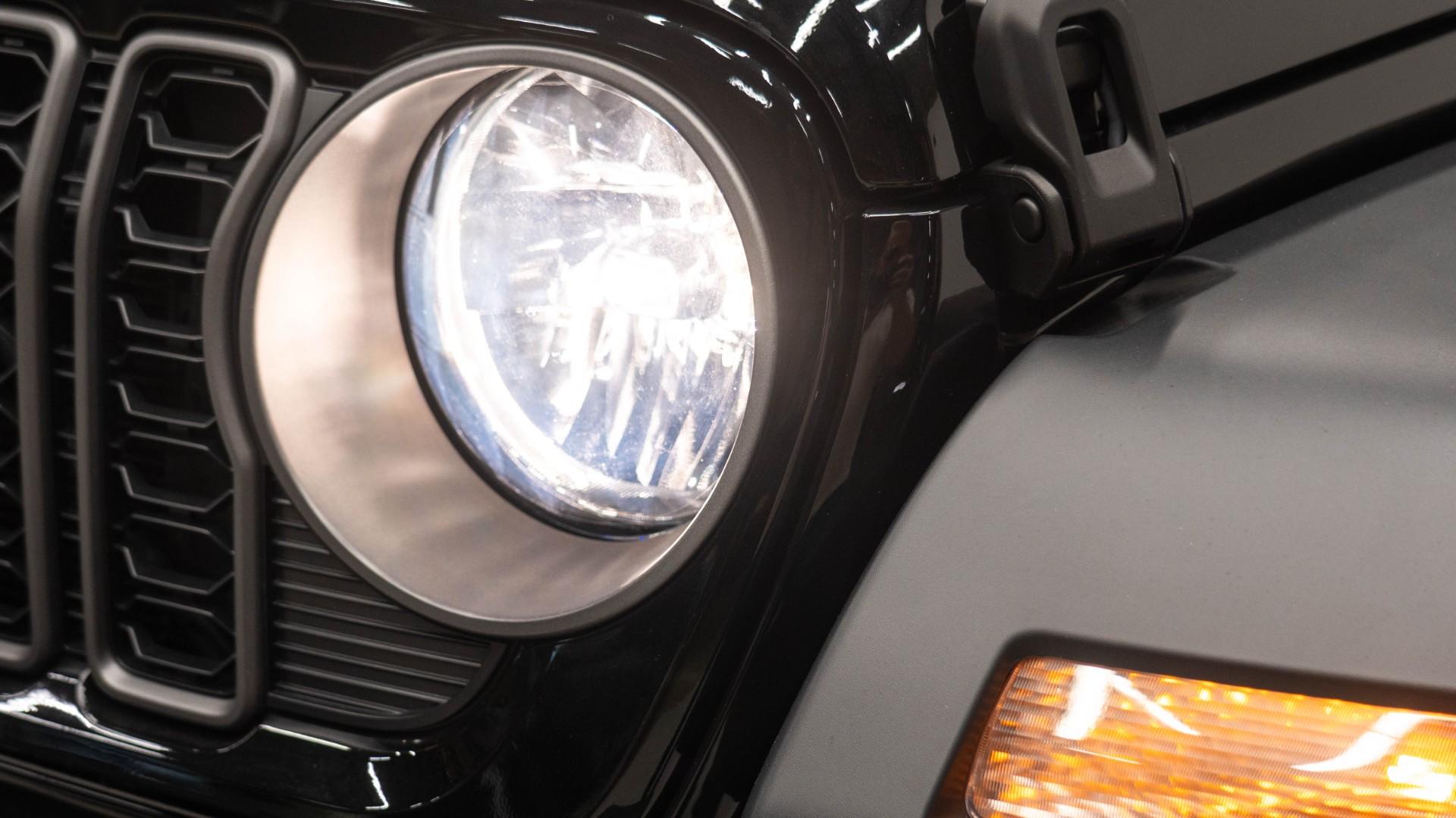 2026 JEEP WRANGLER 4X4 in Black, photo 29 of 55