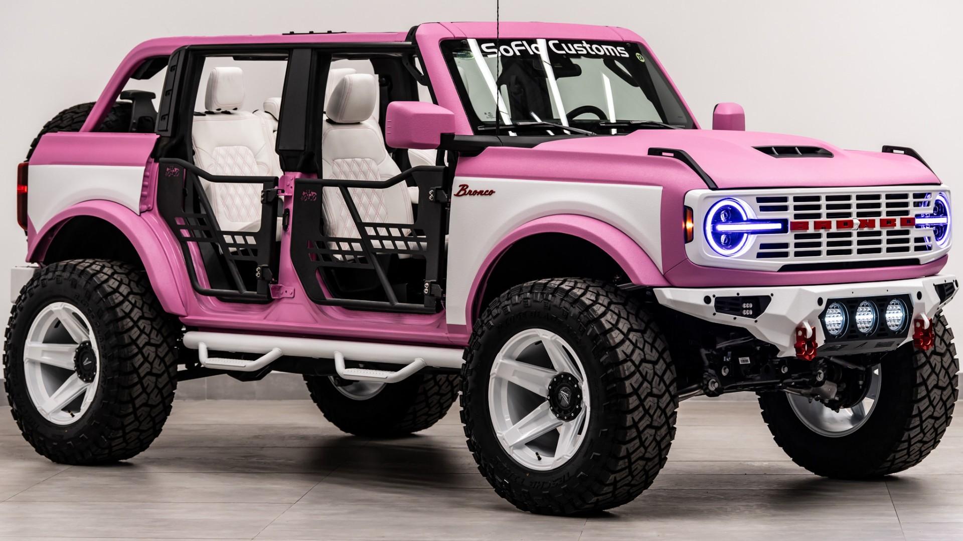 2026 FORD BRONCO in Pink, photo 26 of 52