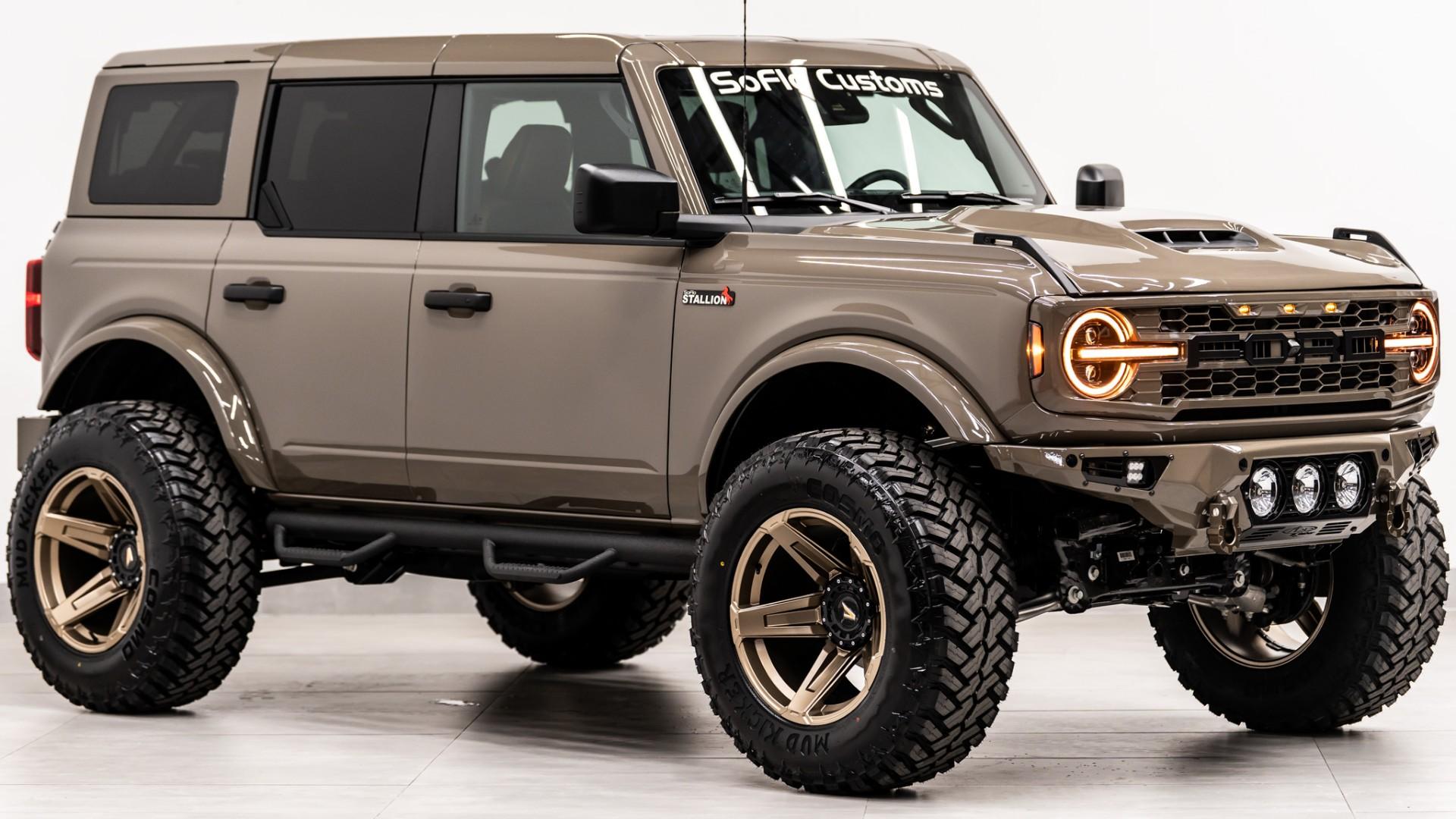 2026 FORD BRONCO in Marsh Gray, photo 5 of 56
