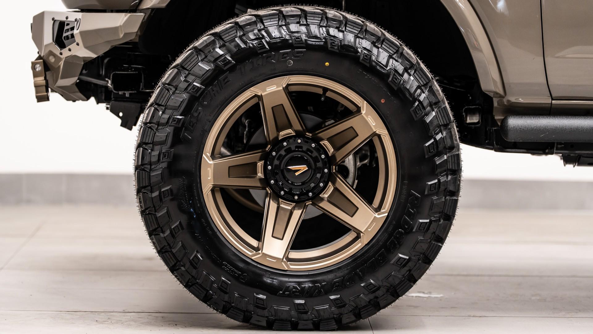 2026 FORD BRONCO in Marsh Gray, photo 25 of 56