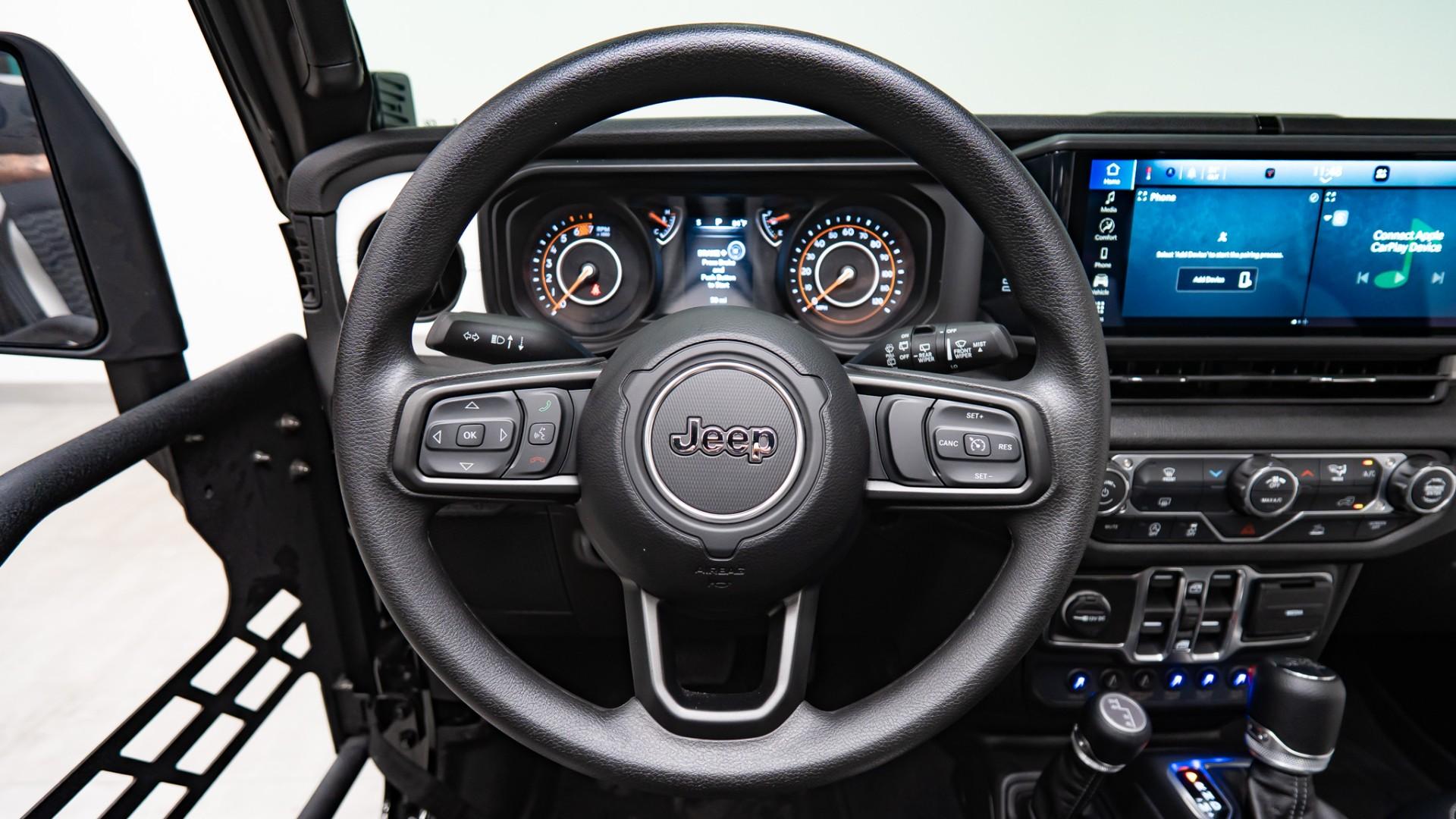 2026 JEEP WRANGLER 4X4 in Black, photo 18 of 59