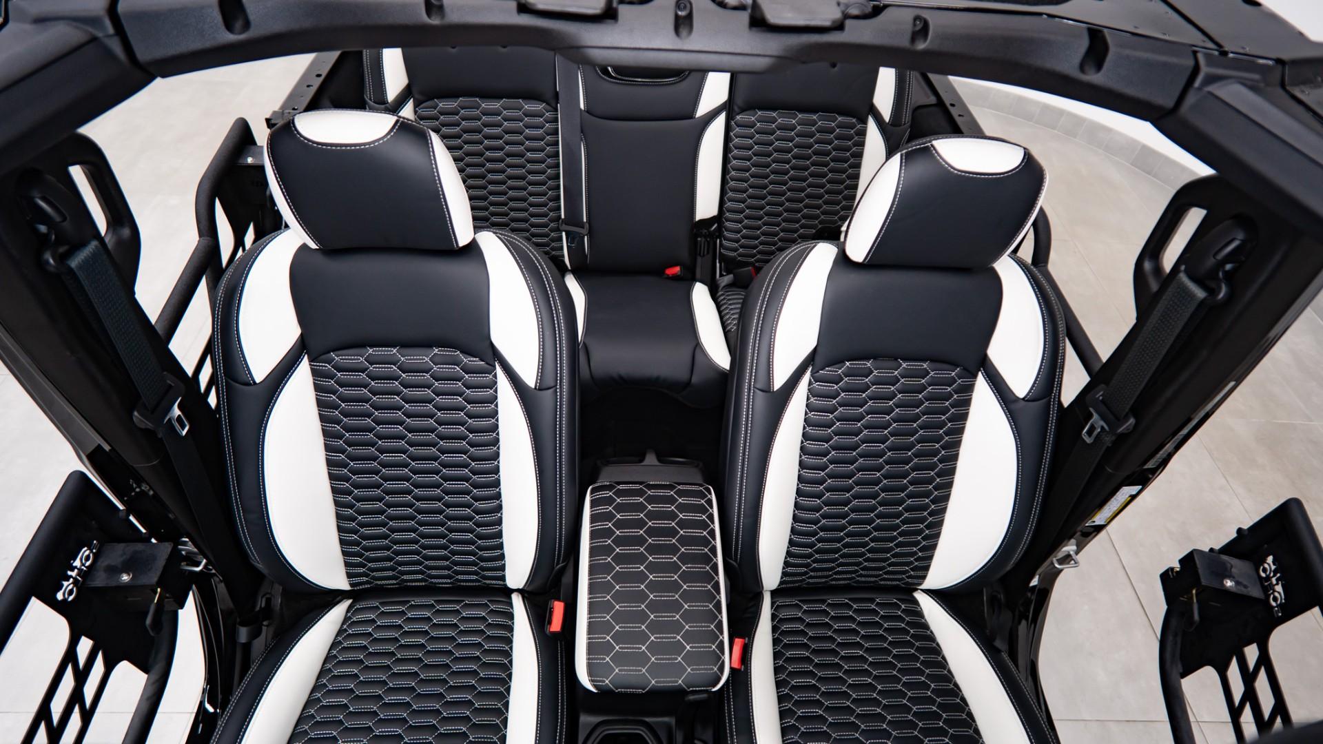 2026 JEEP WRANGLER 4X4 in Black, photo 33 of 59