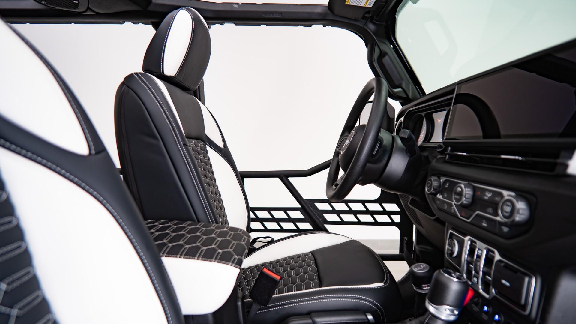 2026 JEEP WRANGLER 4X4 in Black, photo 48 of 59