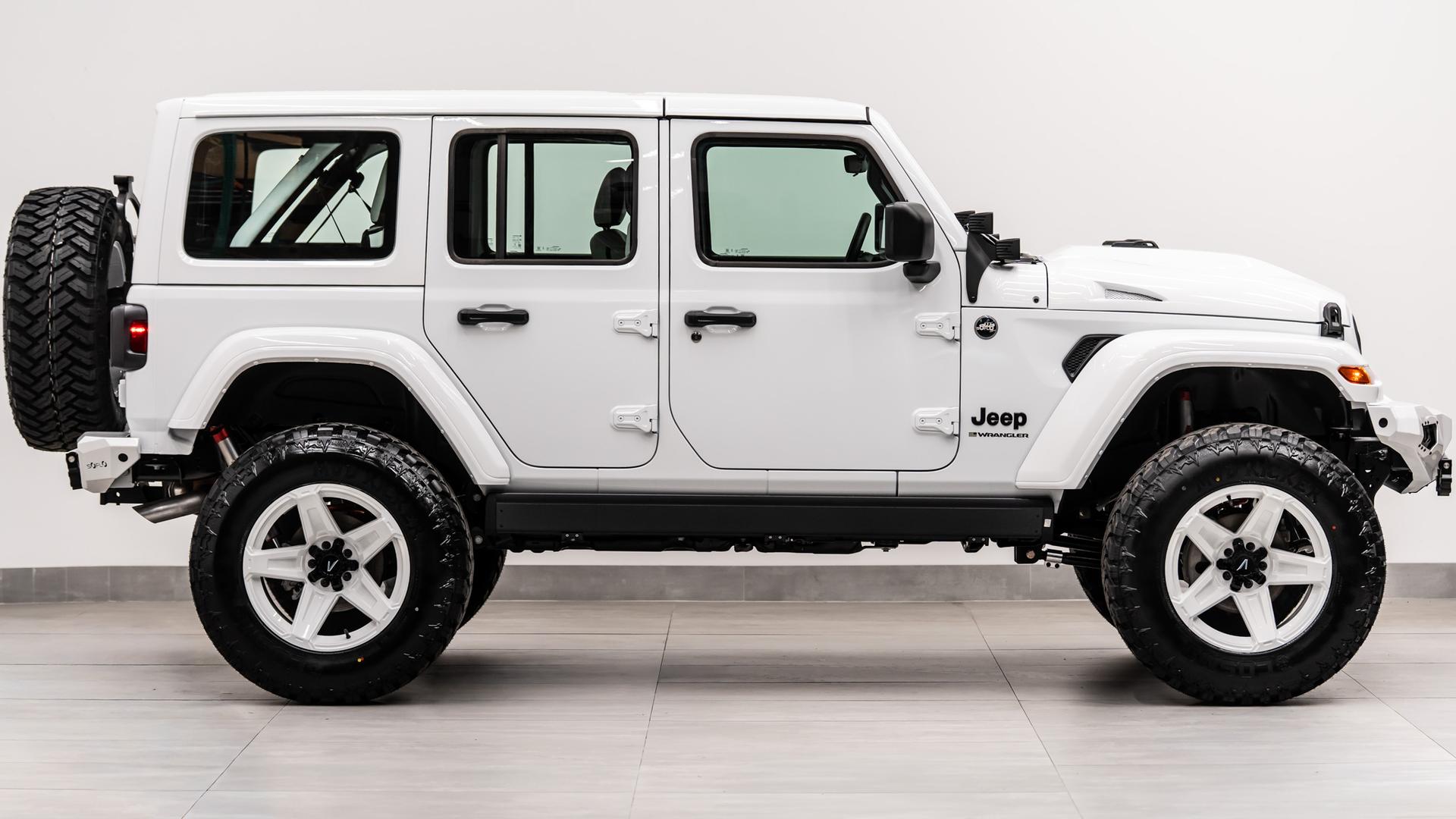 2026 JEEP WRANGLER 4X4 in White, photo 12 of 59