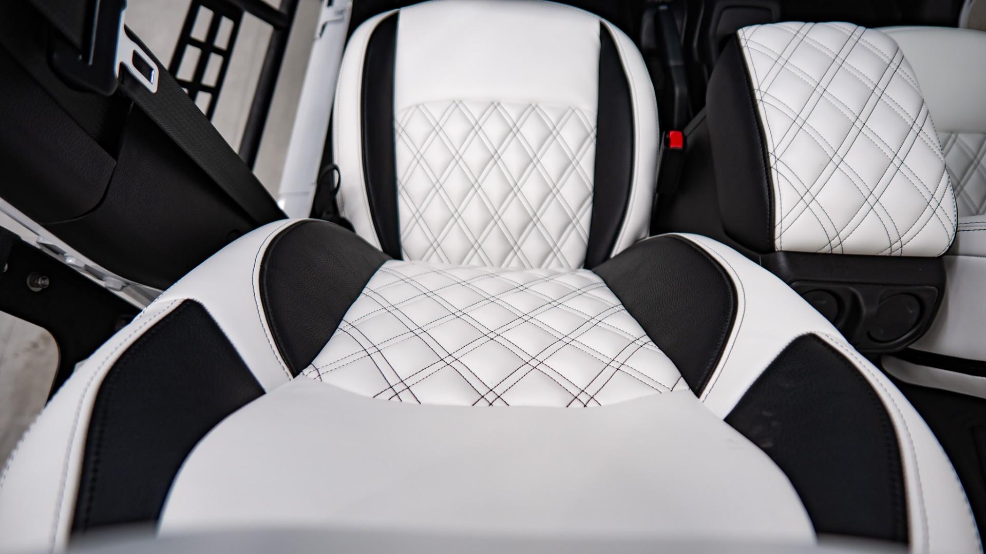 2026 JEEP WRANGLER 4X4 in White, photo 18 of 60