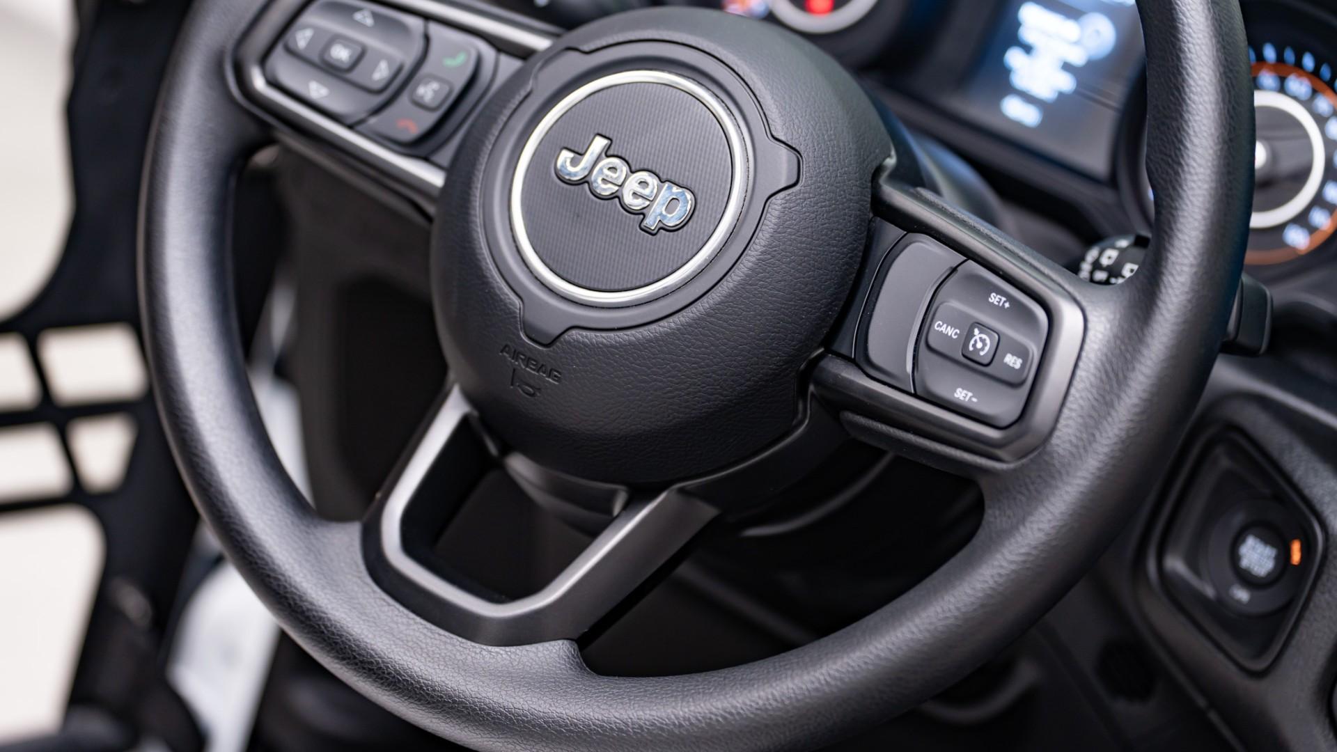 2026 JEEP WRANGLER 4X4 in White, photo 23 of 60