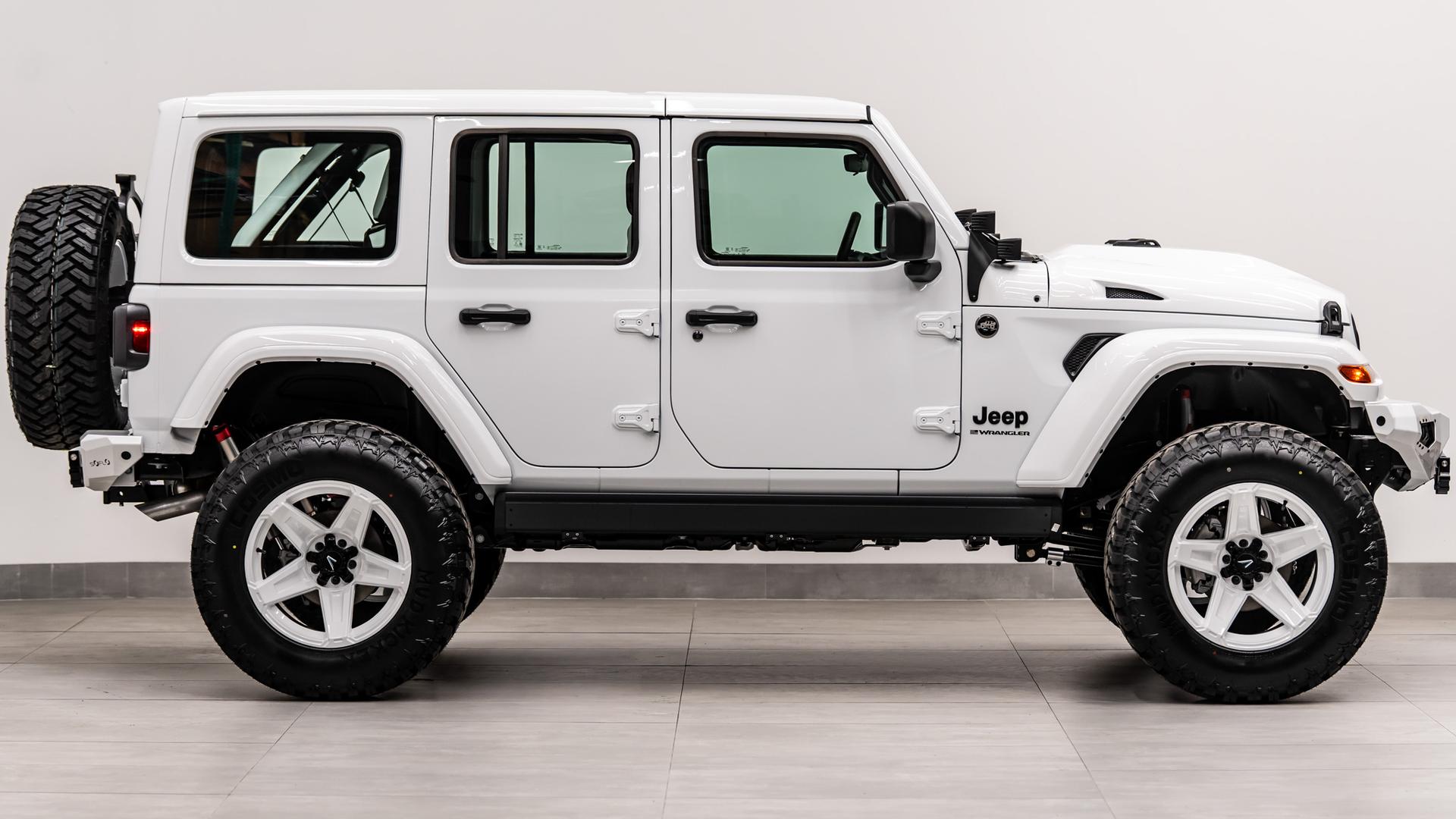 2026 JEEP WRANGLER 4X4 in White, photo 7 of 60