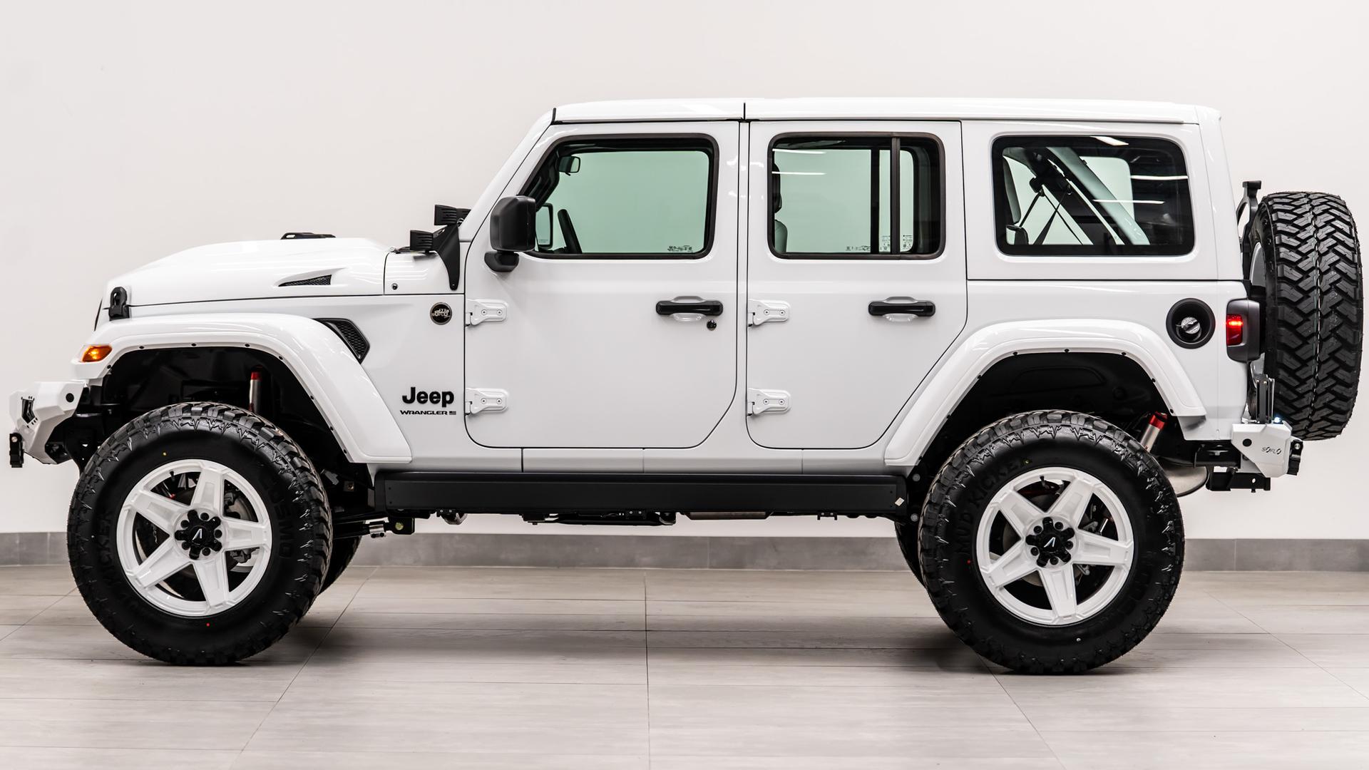 2026 JEEP WRANGLER 4X4 in White, photo 11 of 60