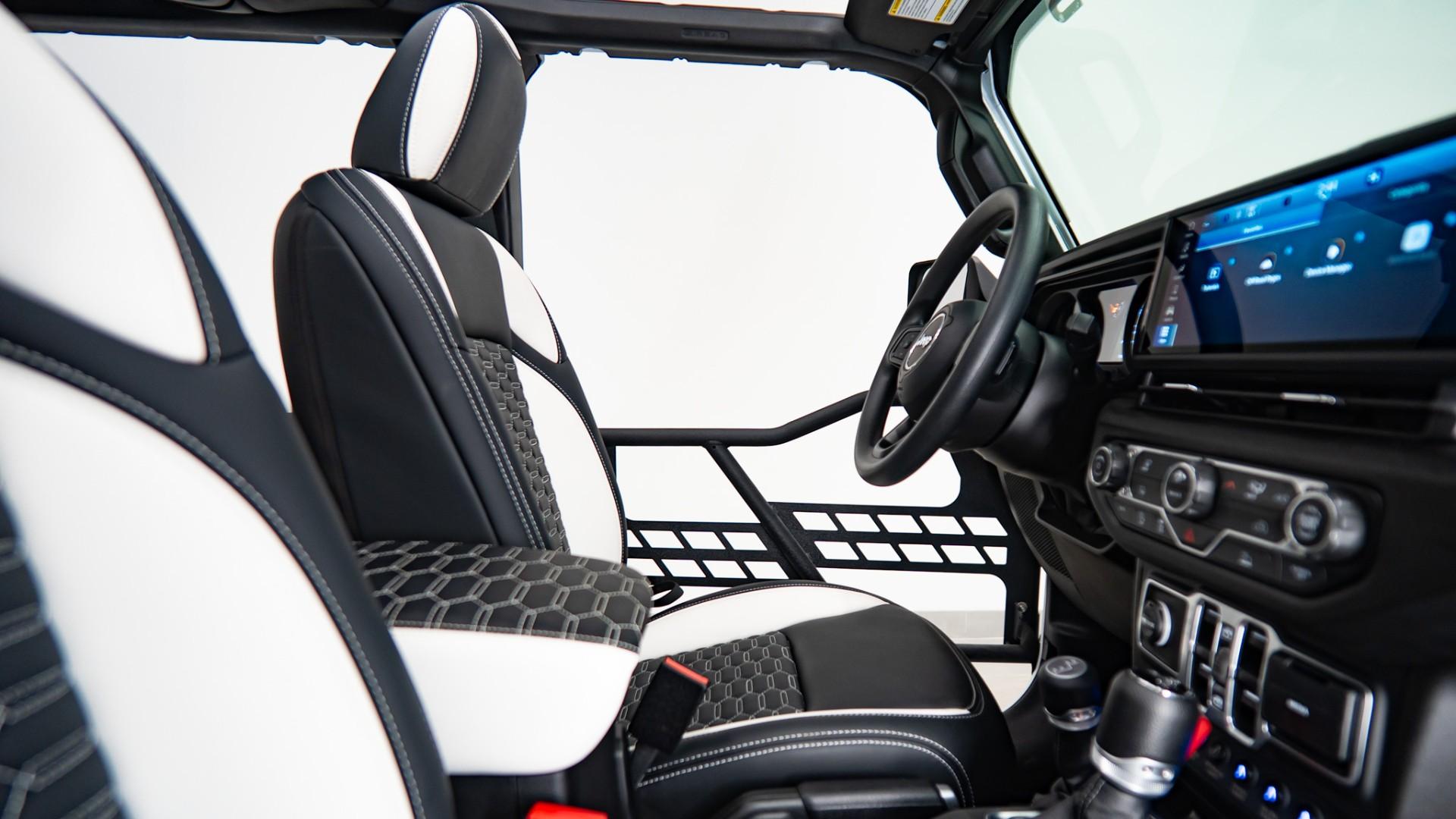 2025 JEEP WRANGLER in White, photo 21 of 51