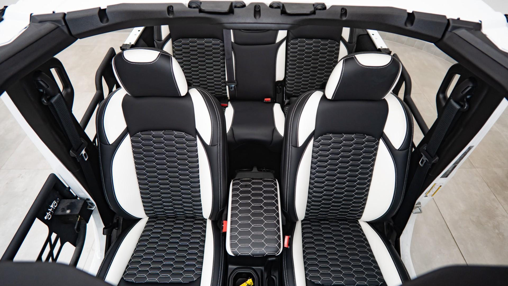 2025 JEEP WRANGLER in White, photo 24 of 51