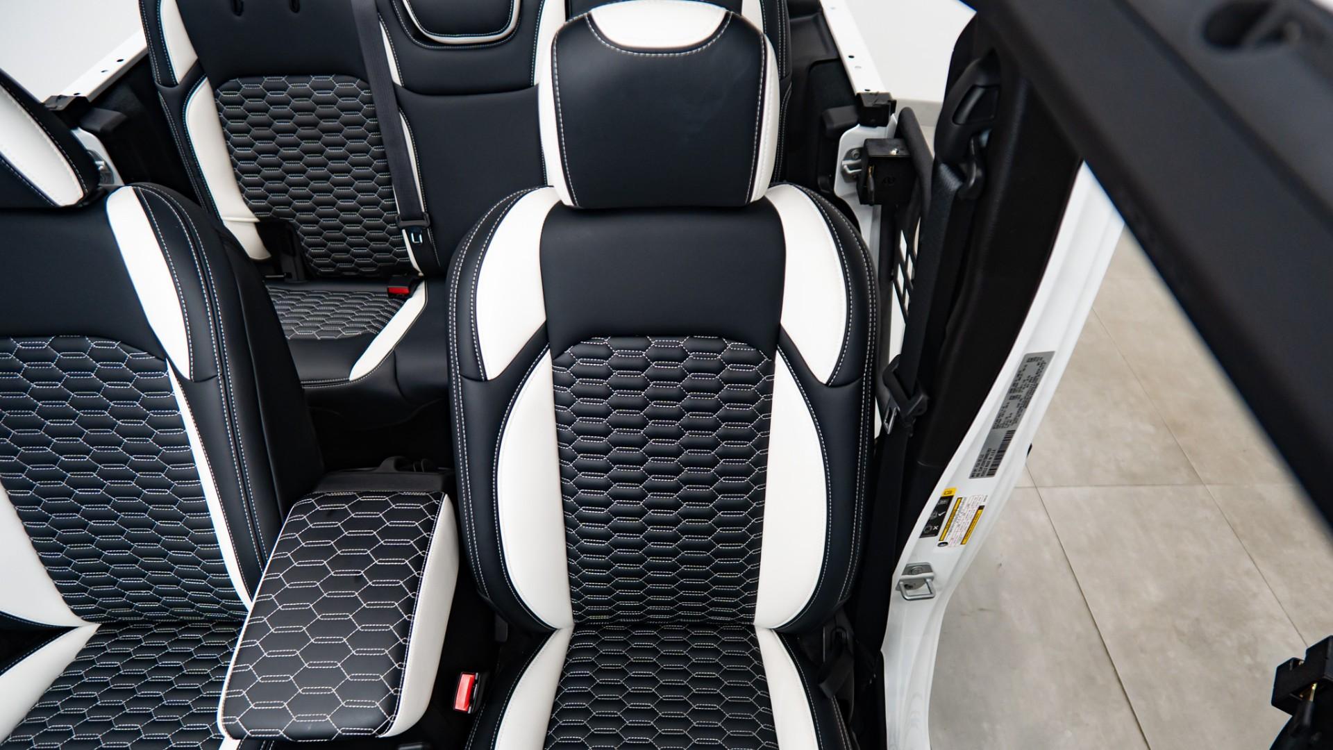 2025 JEEP WRANGLER in White, photo 25 of 51