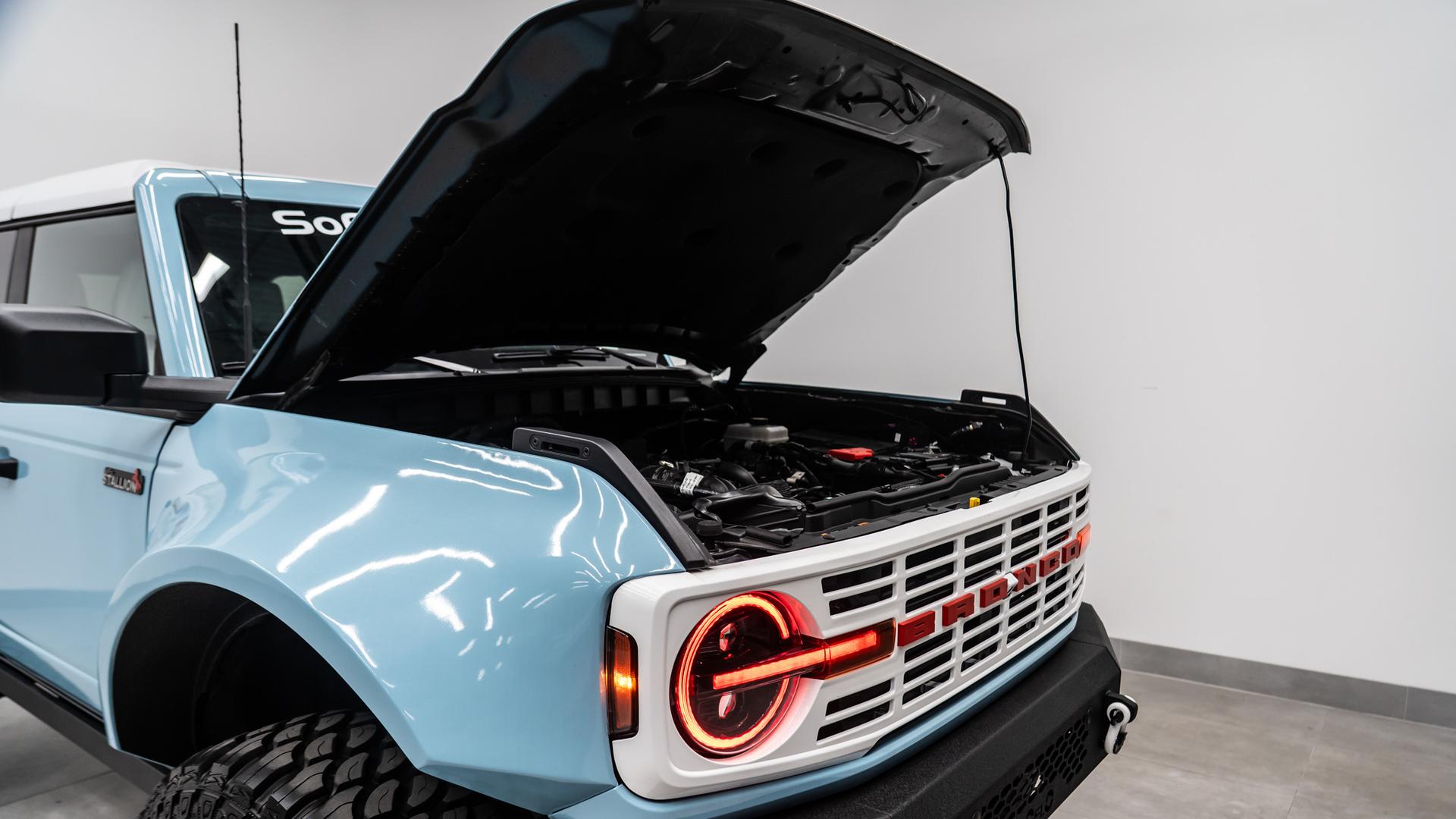 2024 FORD BRONCO 4X4 in Baby Blue, photo 50 of 60
