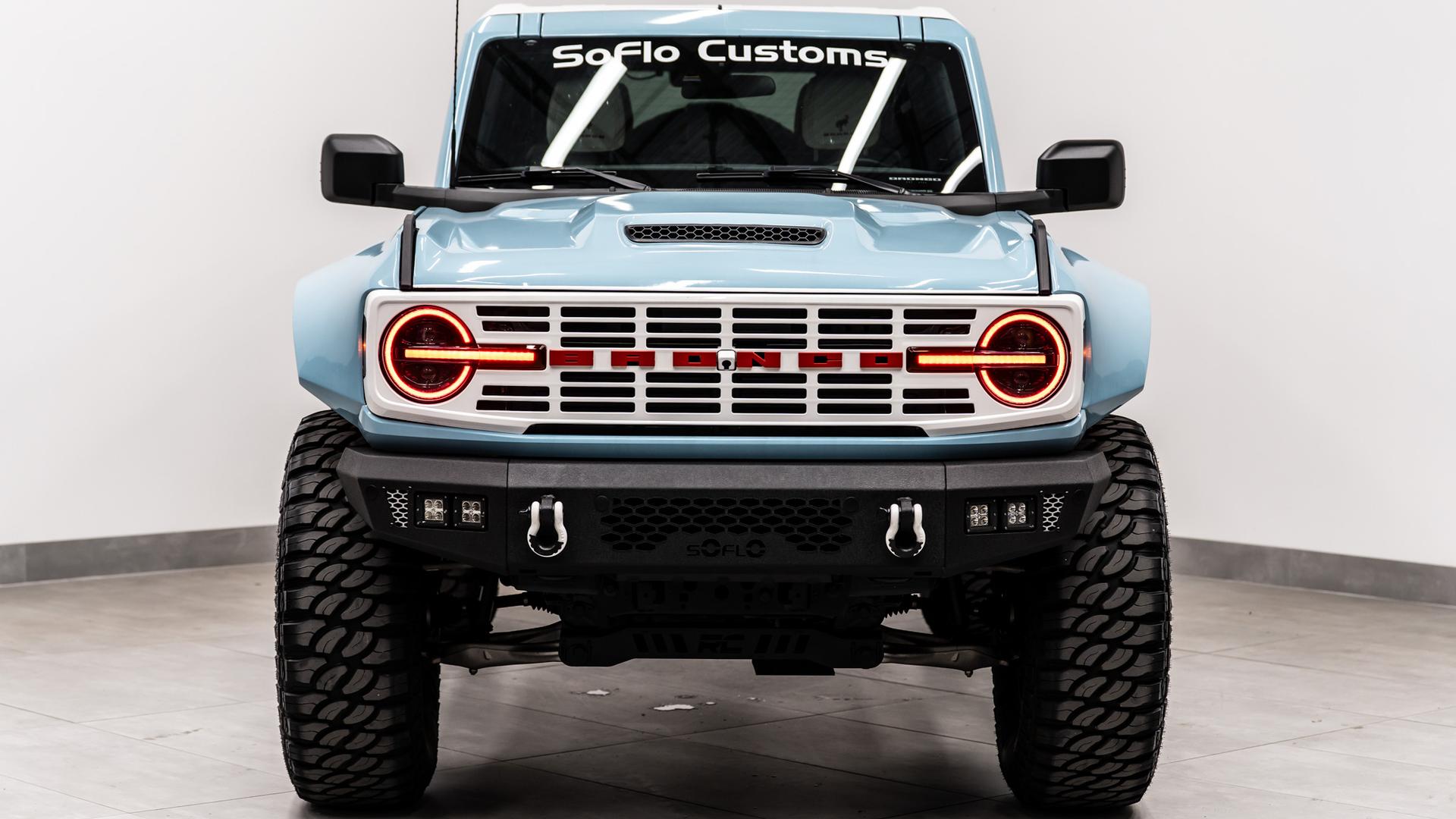 2024 FORD BRONCO 4X4 in Baby Blue, photo 4 of 60