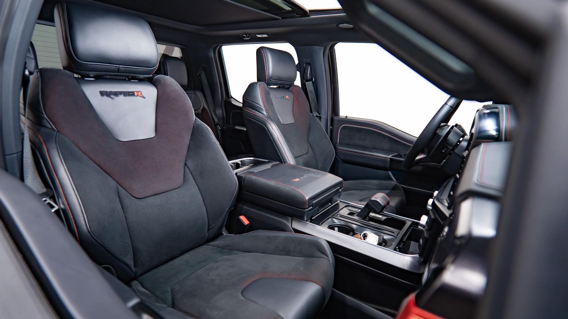 2025 FORD F-150 RAPTOR R in Shelter Green, photo 16 of 60
