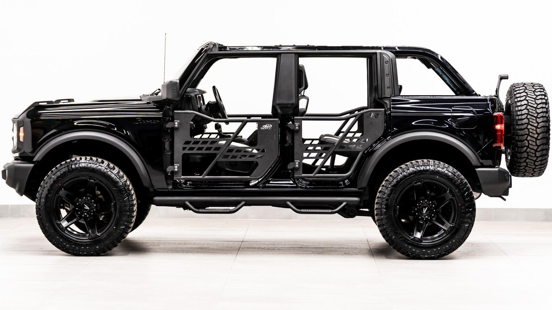 2025 FORD BRONCO in Black, photo 24 of 47
