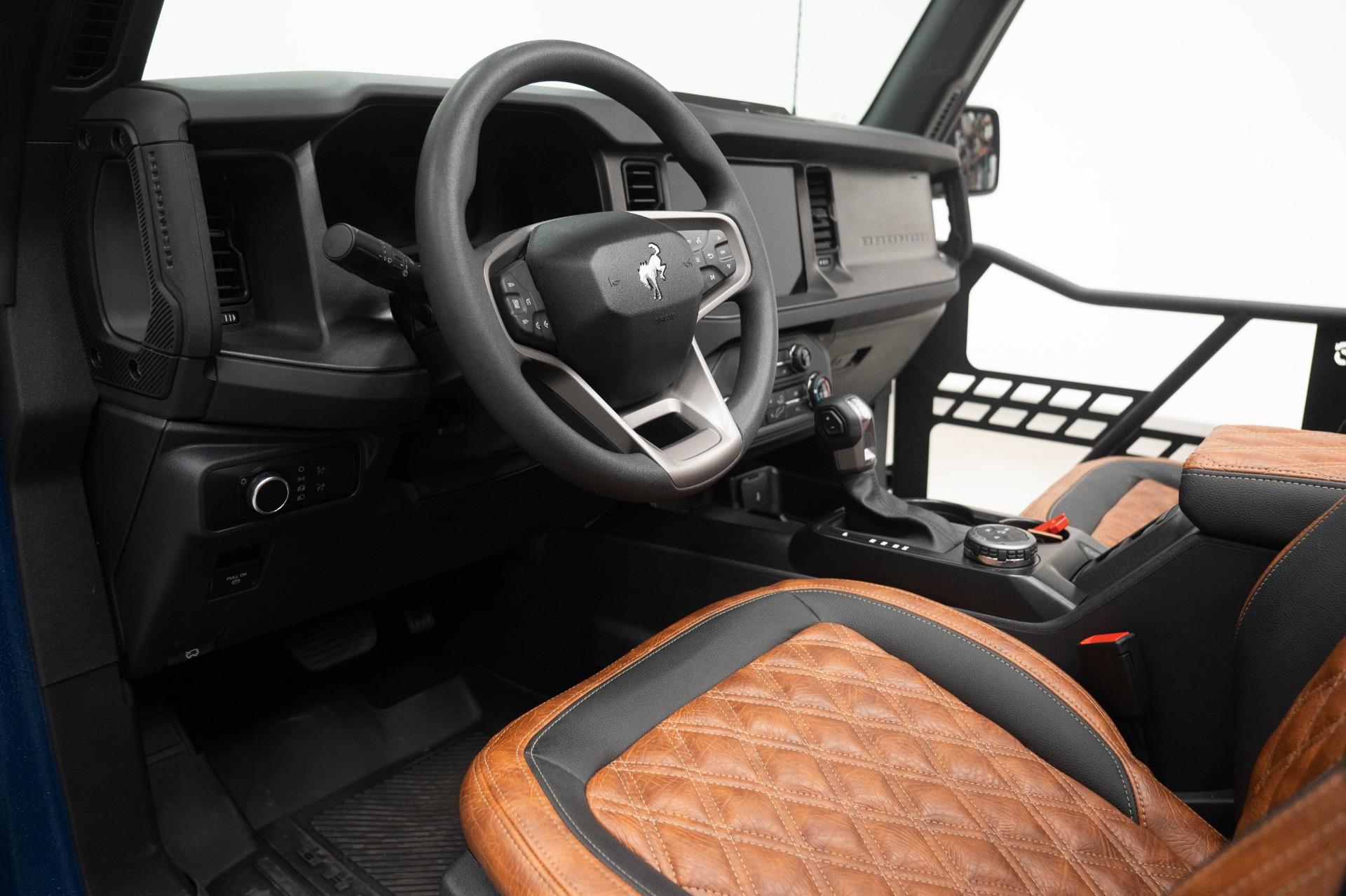 2025 FORD BRONCO in Navy, photo 46 of 55