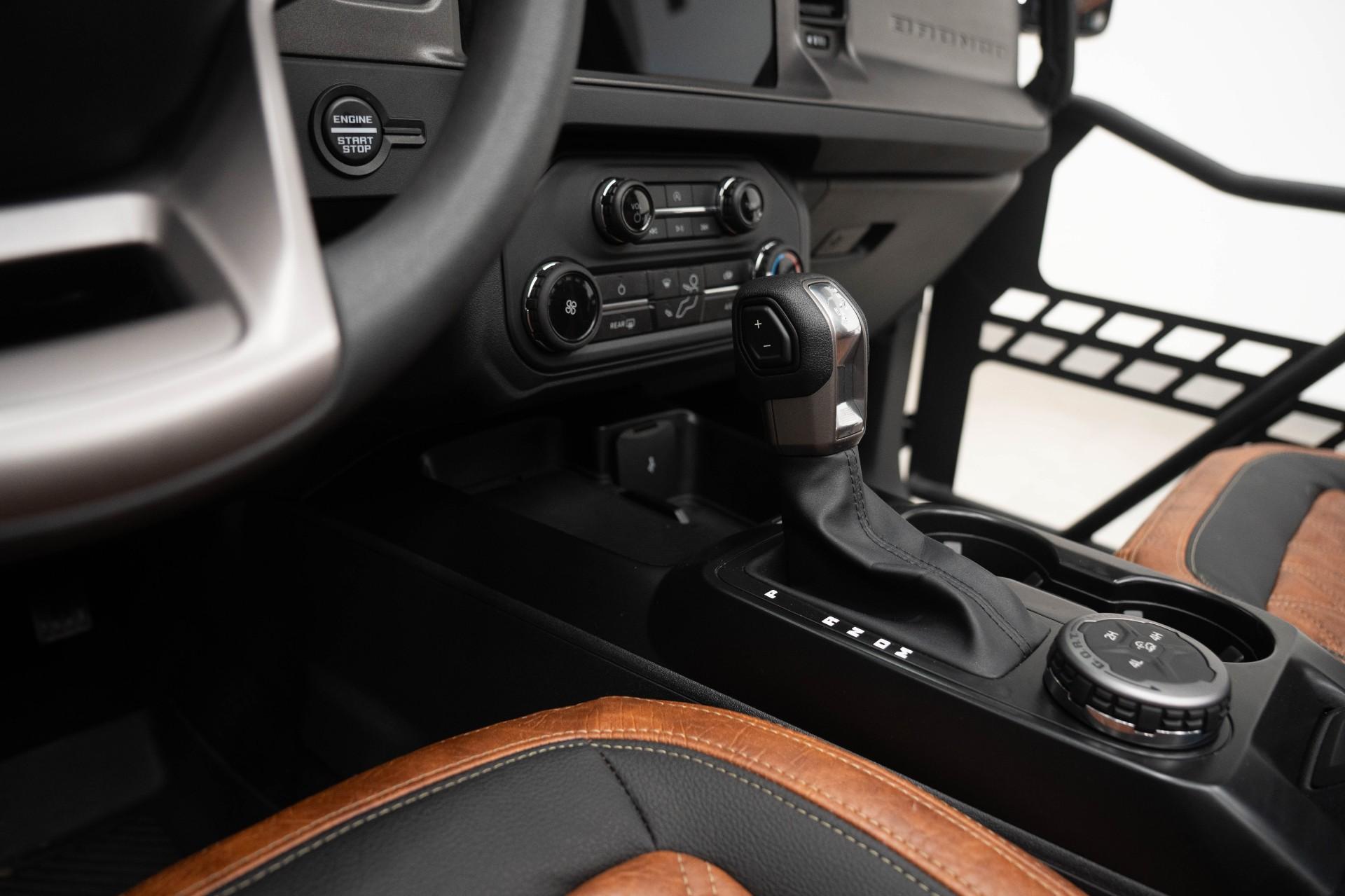 2025 FORD BRONCO in Navy, photo 50 of 55