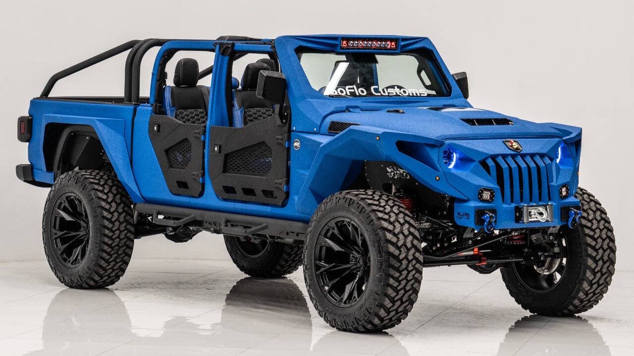 2023 JEEP GLADIATOR in Pepsi Blue, photo 15 of 25