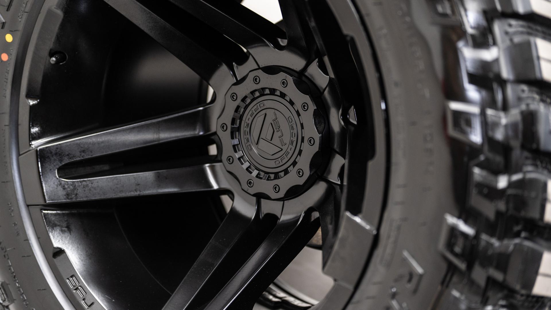 2025 FORD F-150 LARIAT in Black, photo 23 of 60