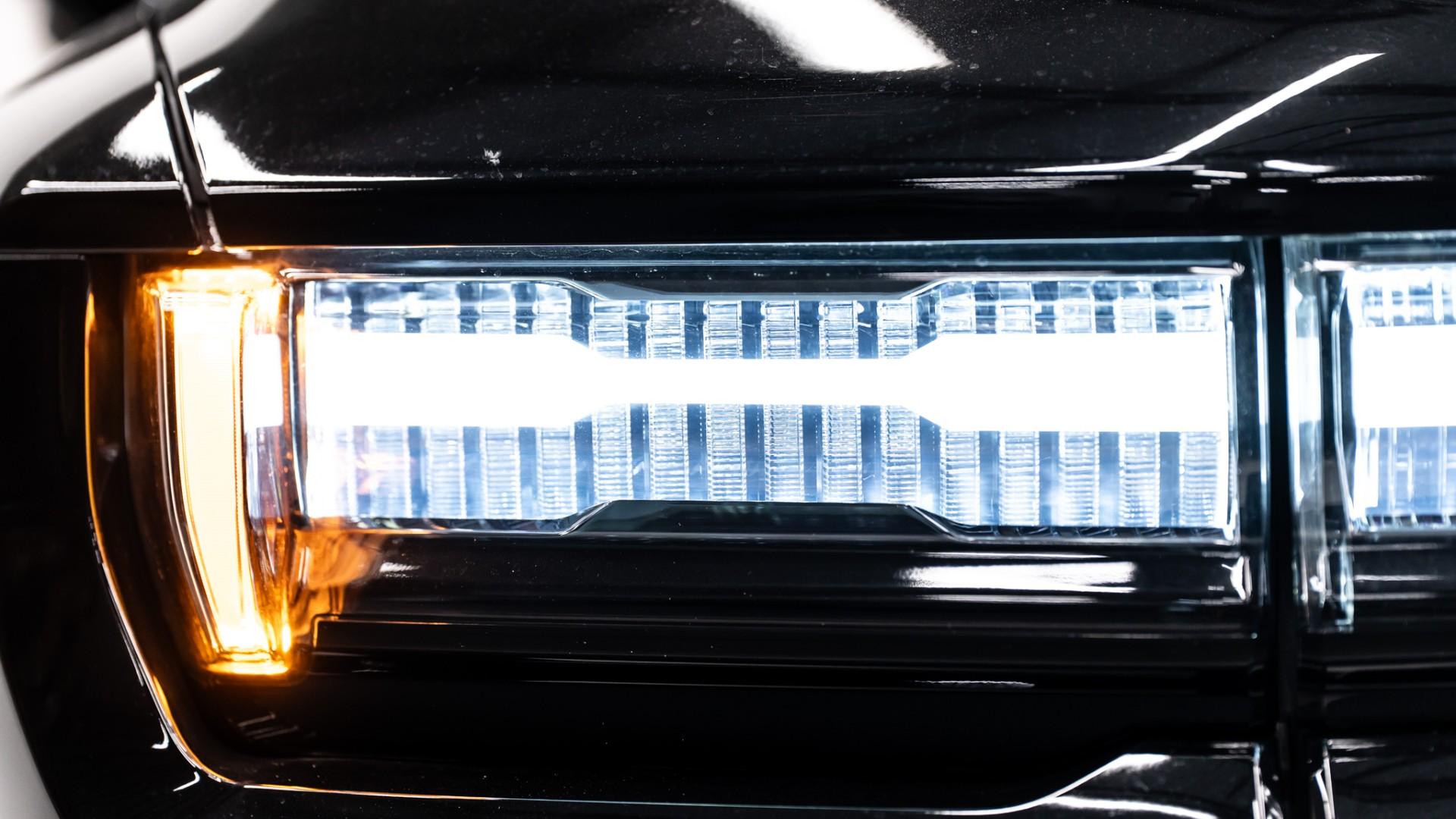 2024 GMC HUMMER EV 3X in VOID BLACK, photo 41 of 60
