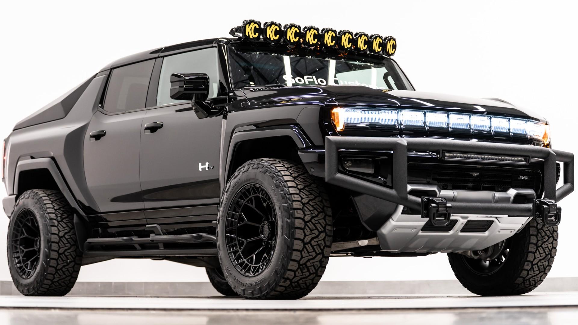 2024 GMC HUMMER EV 3X in VOID BLACK, photo 43 of 60
