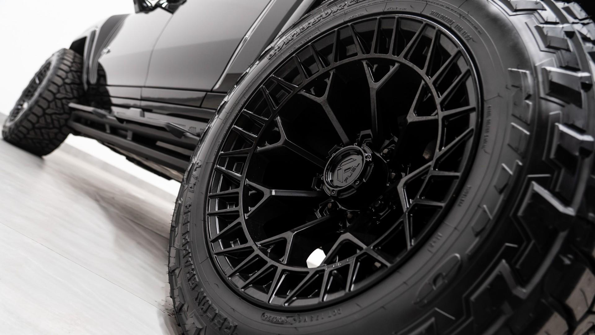 2024 GMC HUMMER EV 3X in VOID BLACK, photo 49 of 60