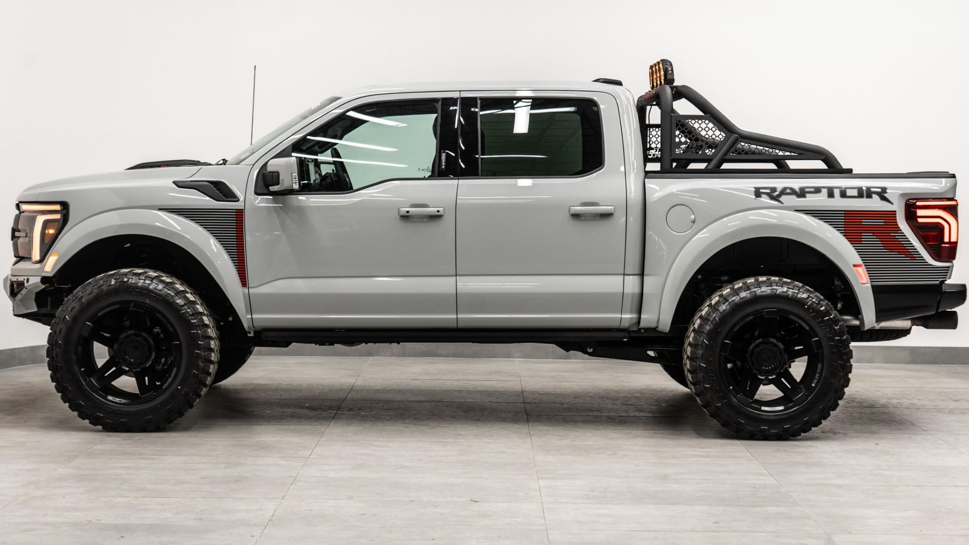 2026 FORD F-150 RAPTOR R in Avalanche, photo 16 of 52