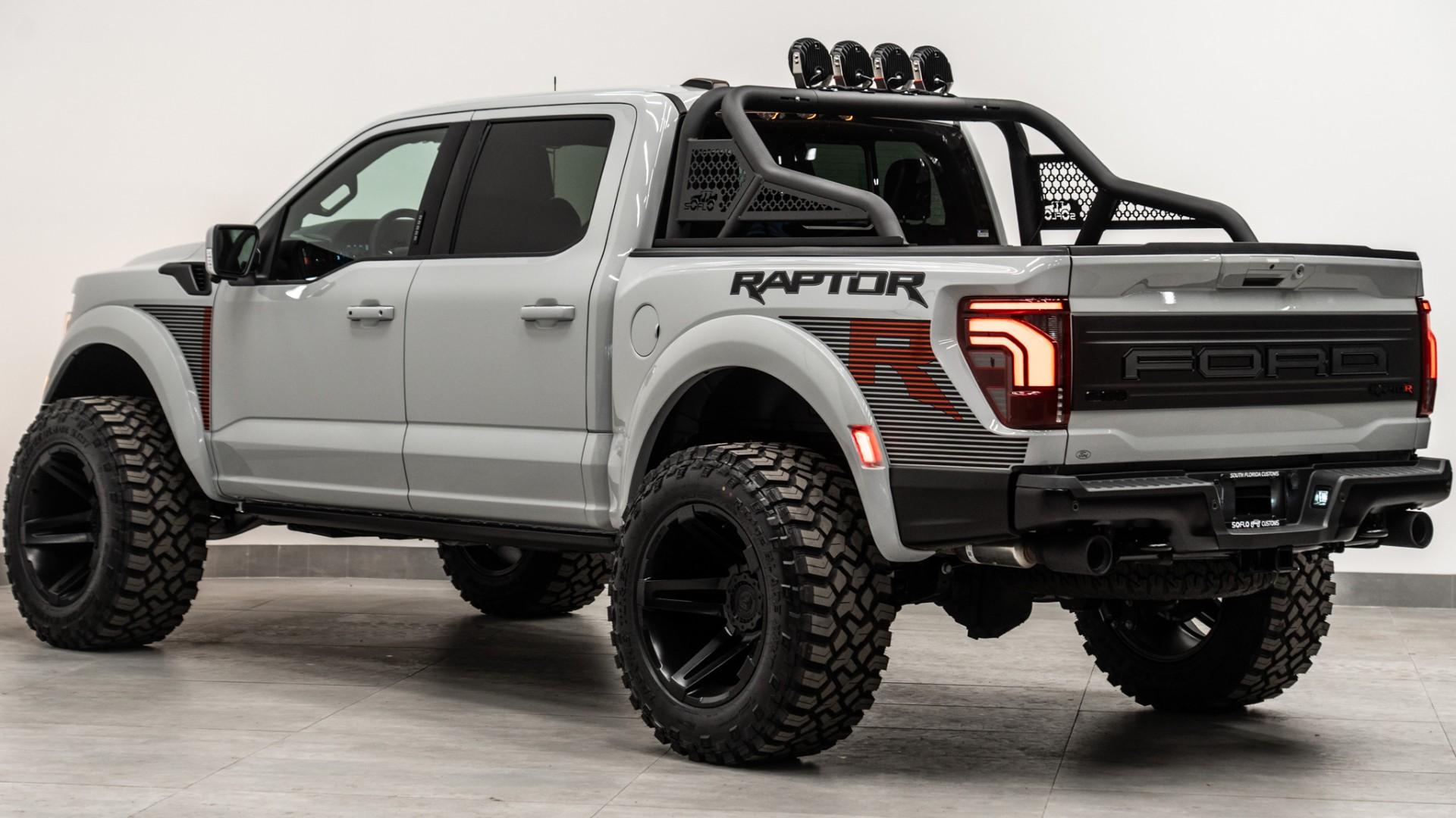 2026 FORD F-150 RAPTOR R in Avalanche, photo 15 of 52