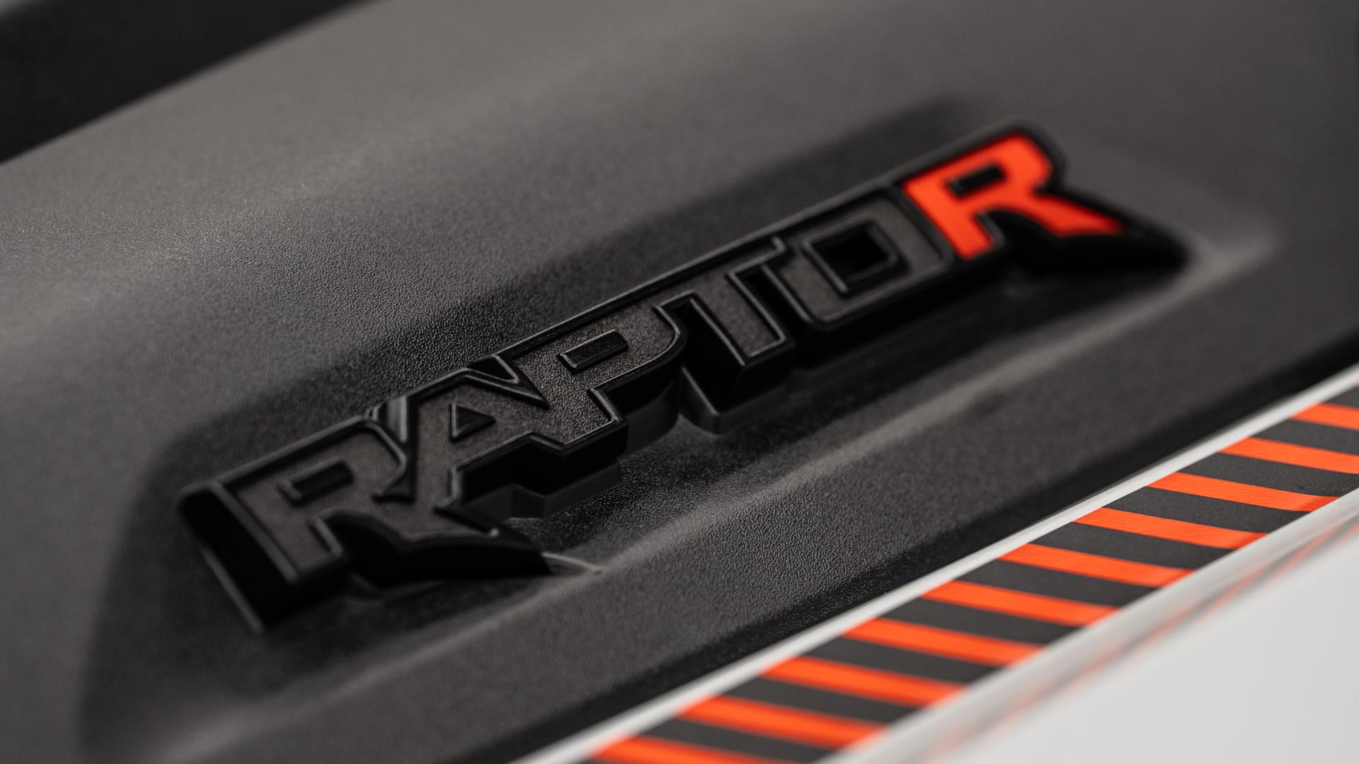 2026 FORD F-150 RAPTOR R in Avalanche, photo 25 of 52