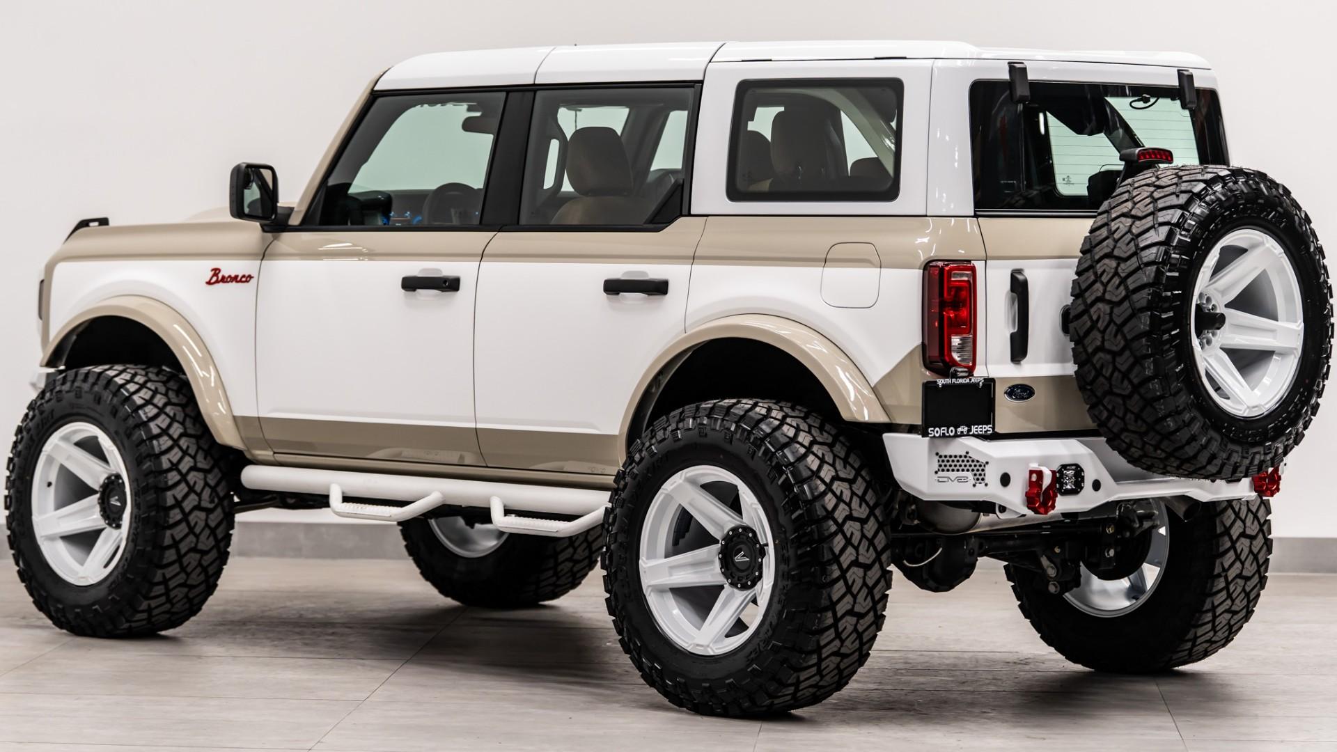 2026 FORD BRONCO in Tan, photo 12 of 54