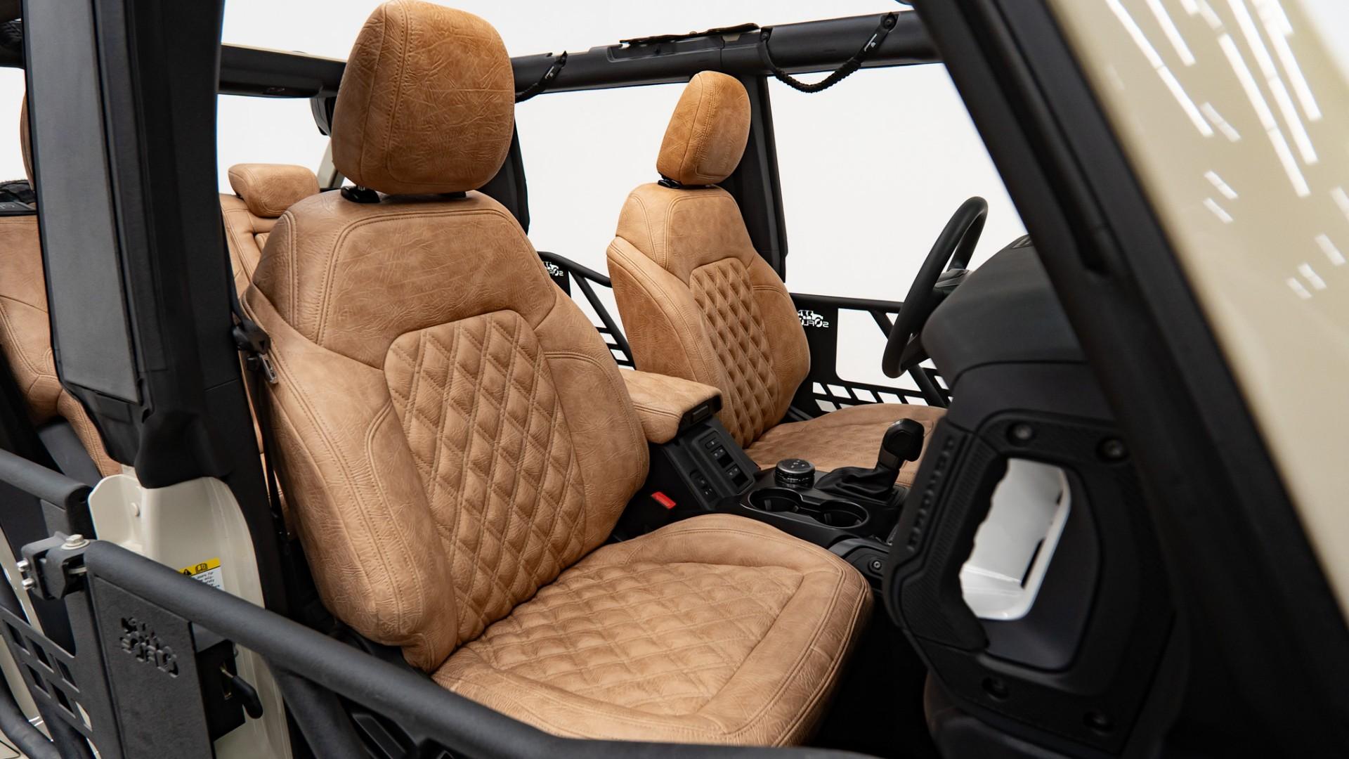 2026 FORD BRONCO in Tan, photo 37 of 54
