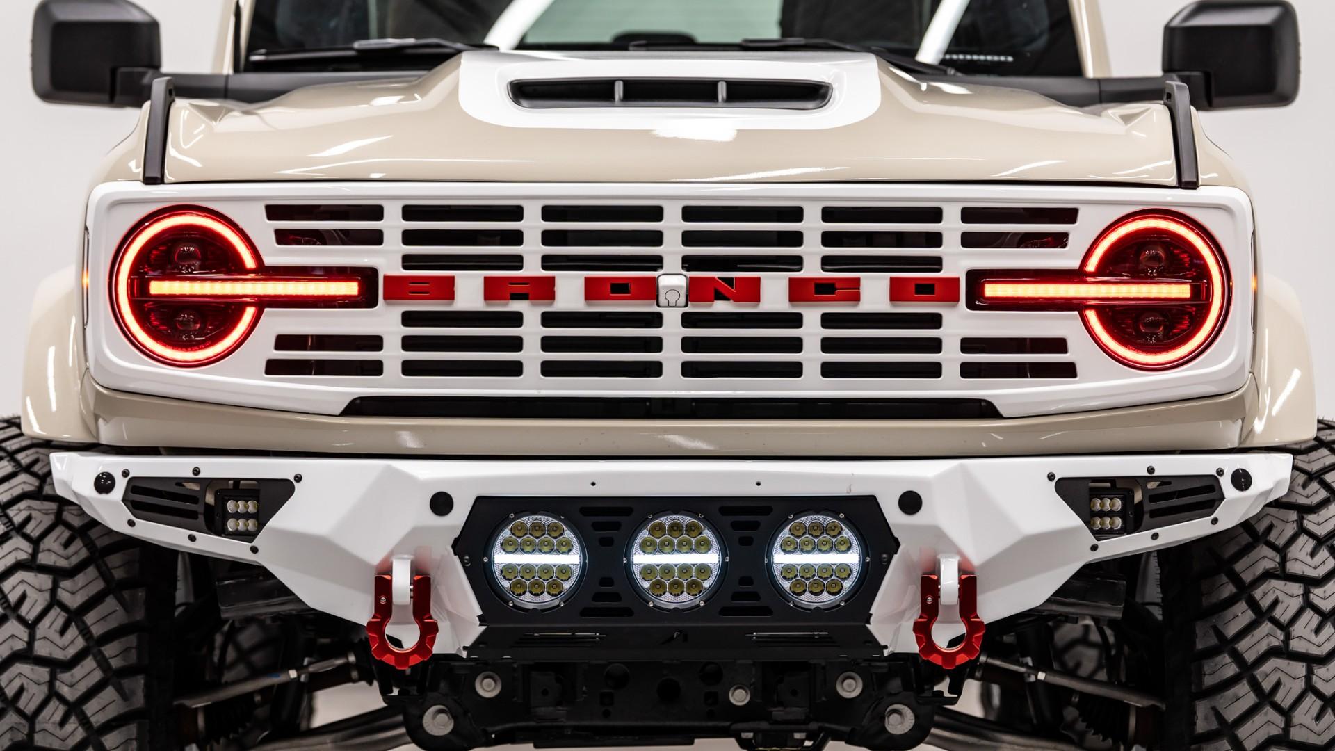 2026 FORD BRONCO in Tan, photo 19 of 54