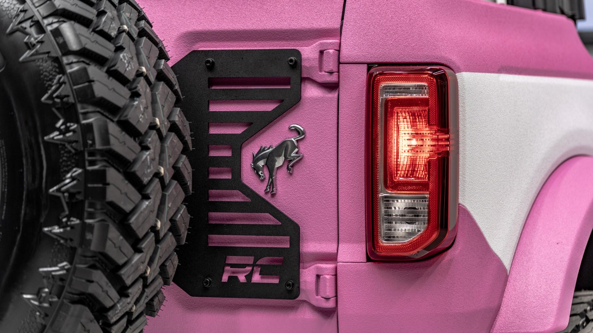 2026 FORD BRONCO in Pink, photo 52 of 60
