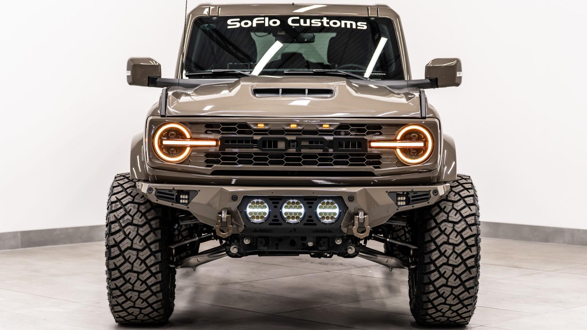2026 FORD BRONCO in Marsh Gray, photo 21 of 56